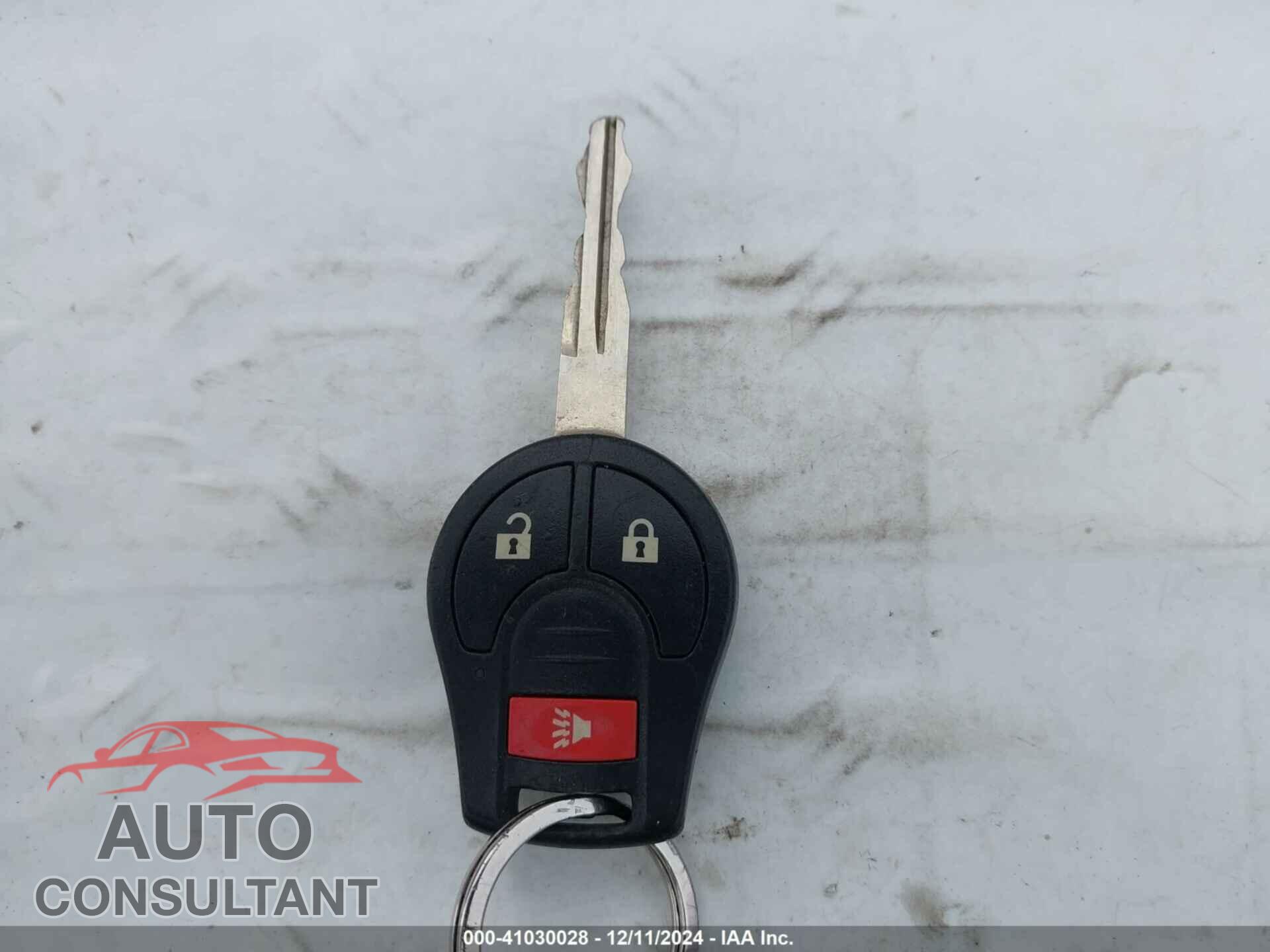 NISSAN VERSA NOTE 2015 - 3N1CE2CP8FL371084