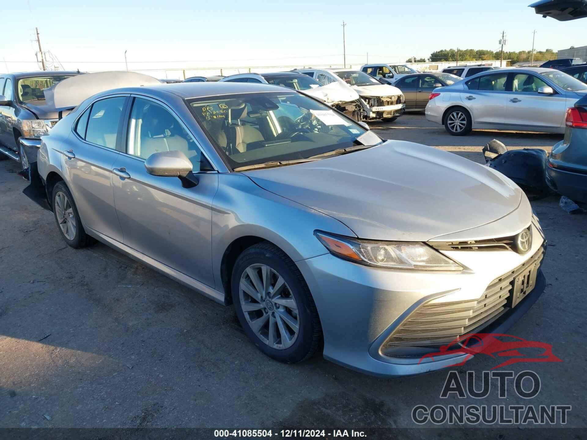TOYOTA CAMRY 2023 - 4T1C11AK1PU182080