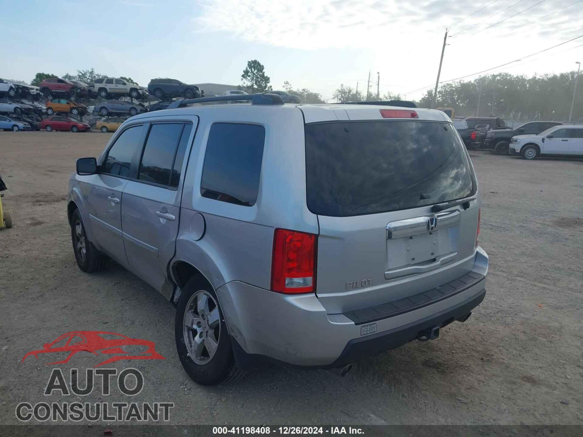 HONDA PILOT 2011 - 5FNYF3H41BB025262