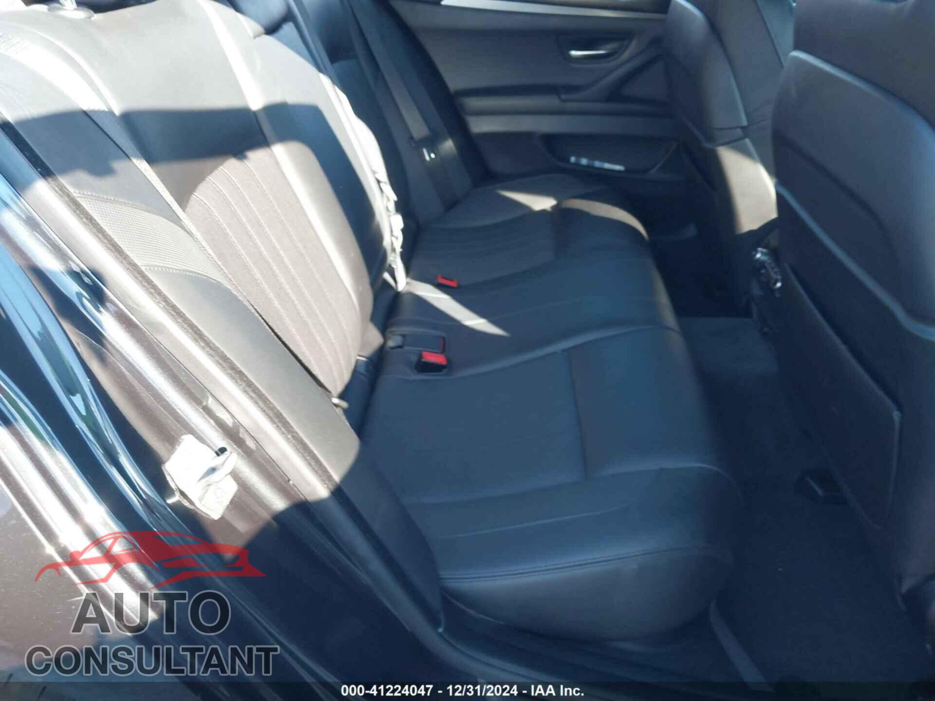 BMW M5 2014 - WBSFV9C55ED593211