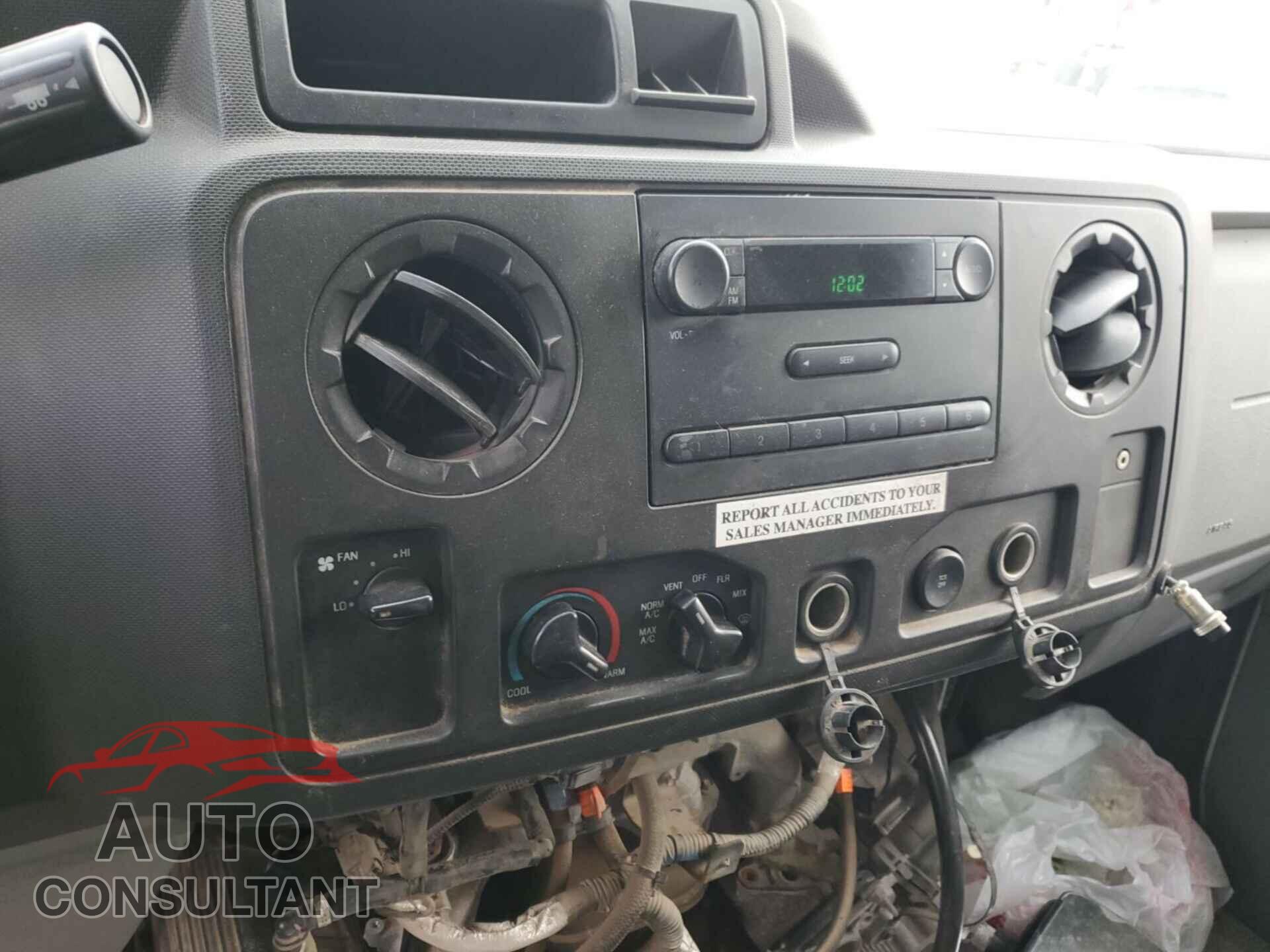 FORD ECONOLINE 2018 - 1FDXE4FS7JDC33315