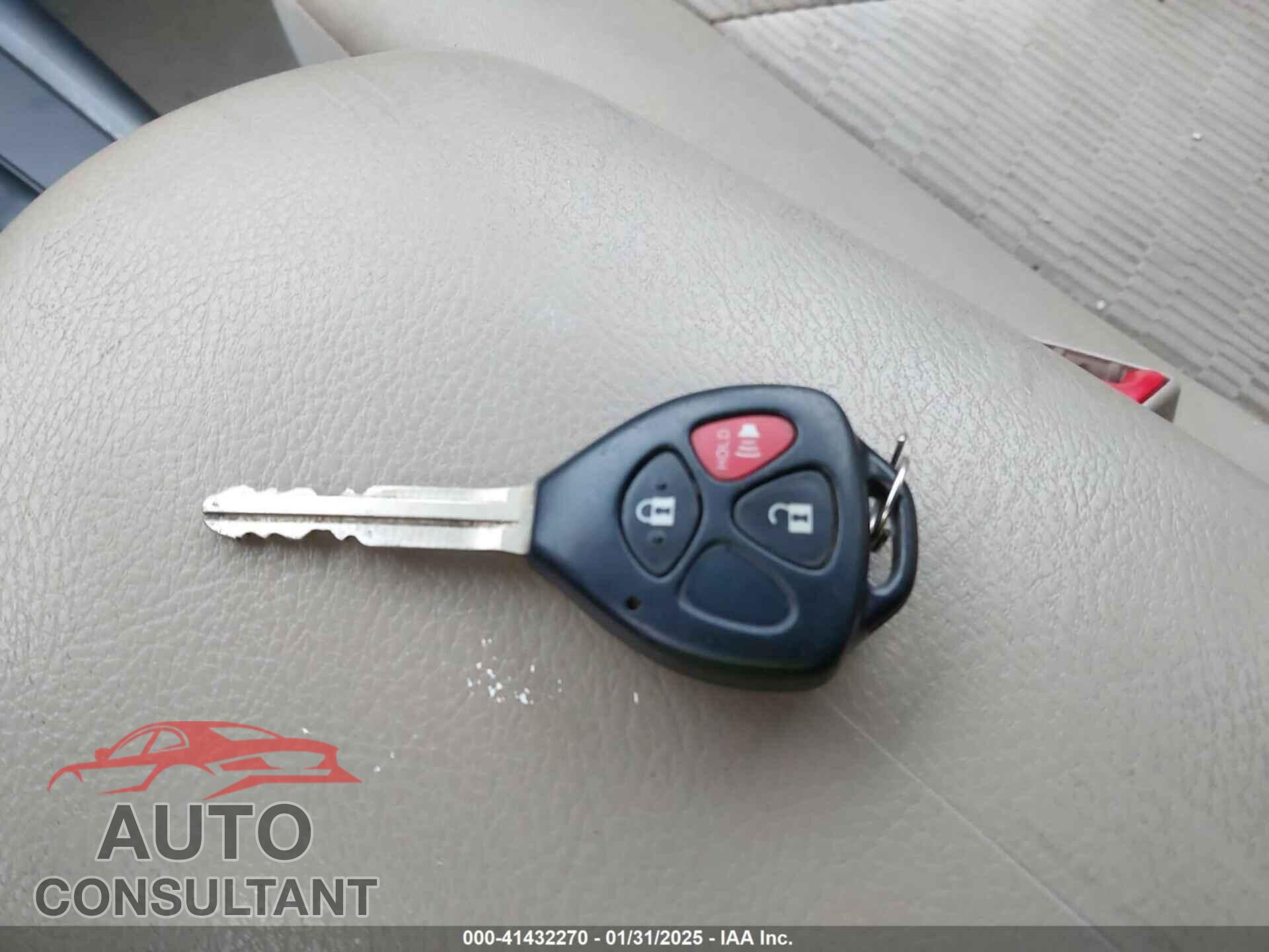 TOYOTA RAV4 2012 - 2T3BF4DV6CW208467