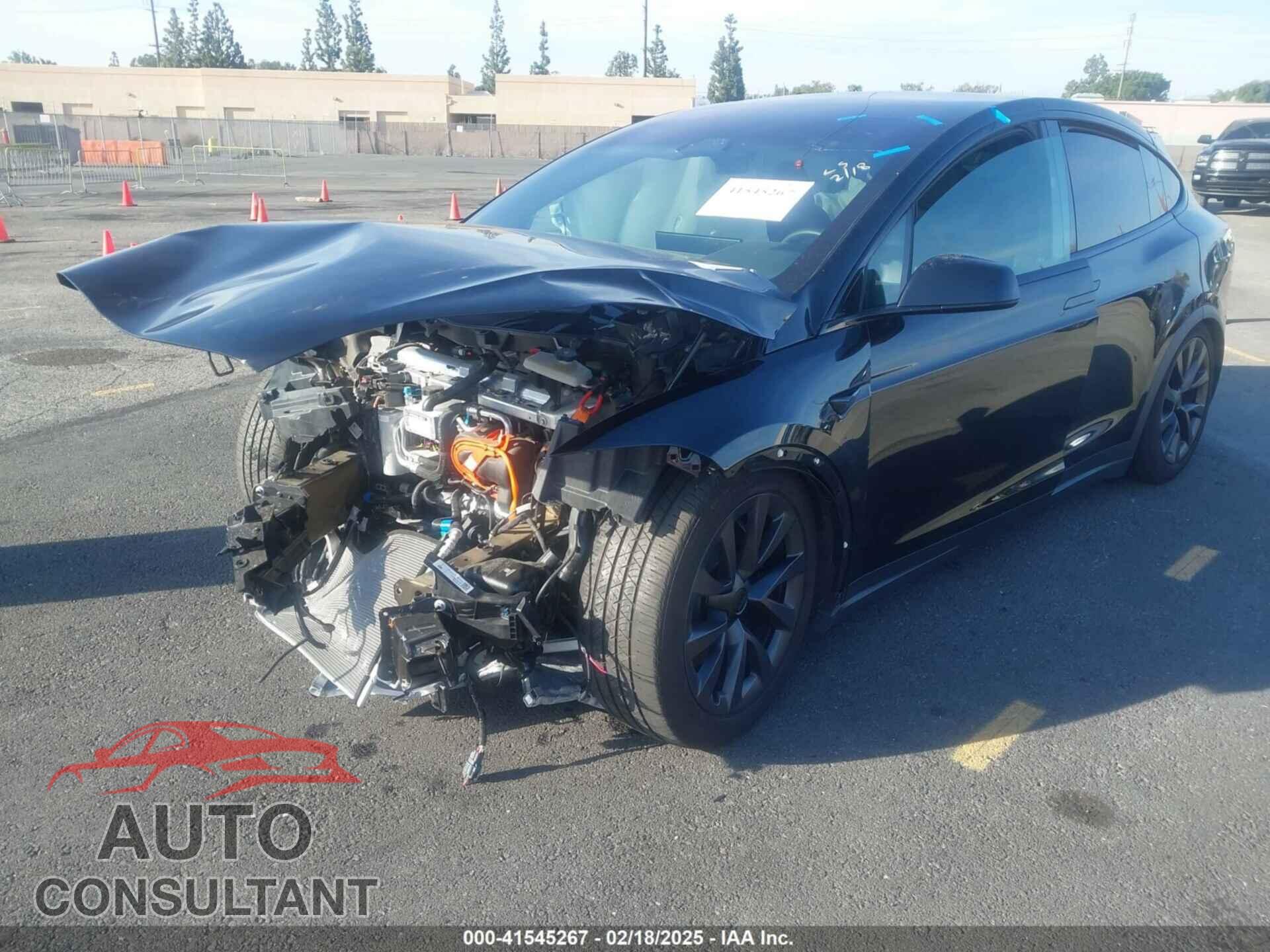 TESLA MODEL X 2023 - 7SAXCDE59PF430836