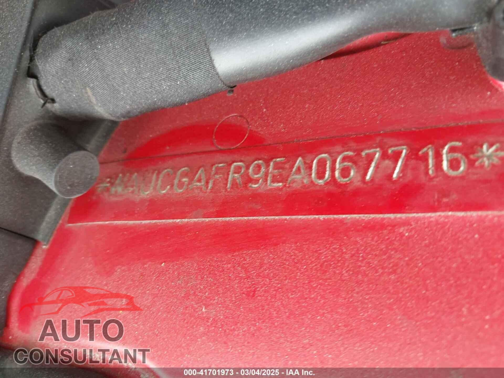 AUDI S5 2014 - WAUCGAFR9EA067716