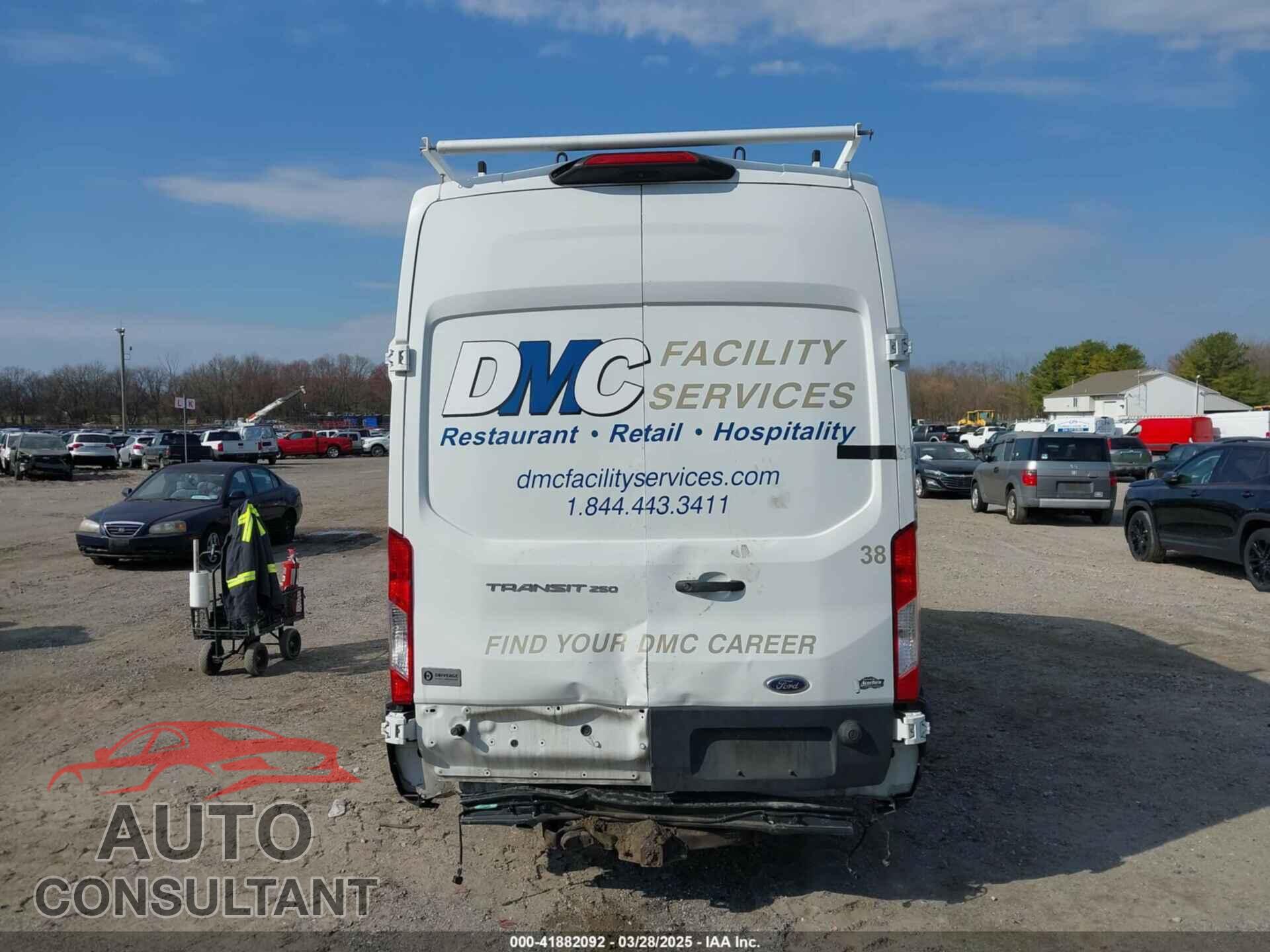 FORD TRANSIT-250 2019 - 1FTYR3XM3KKB79919