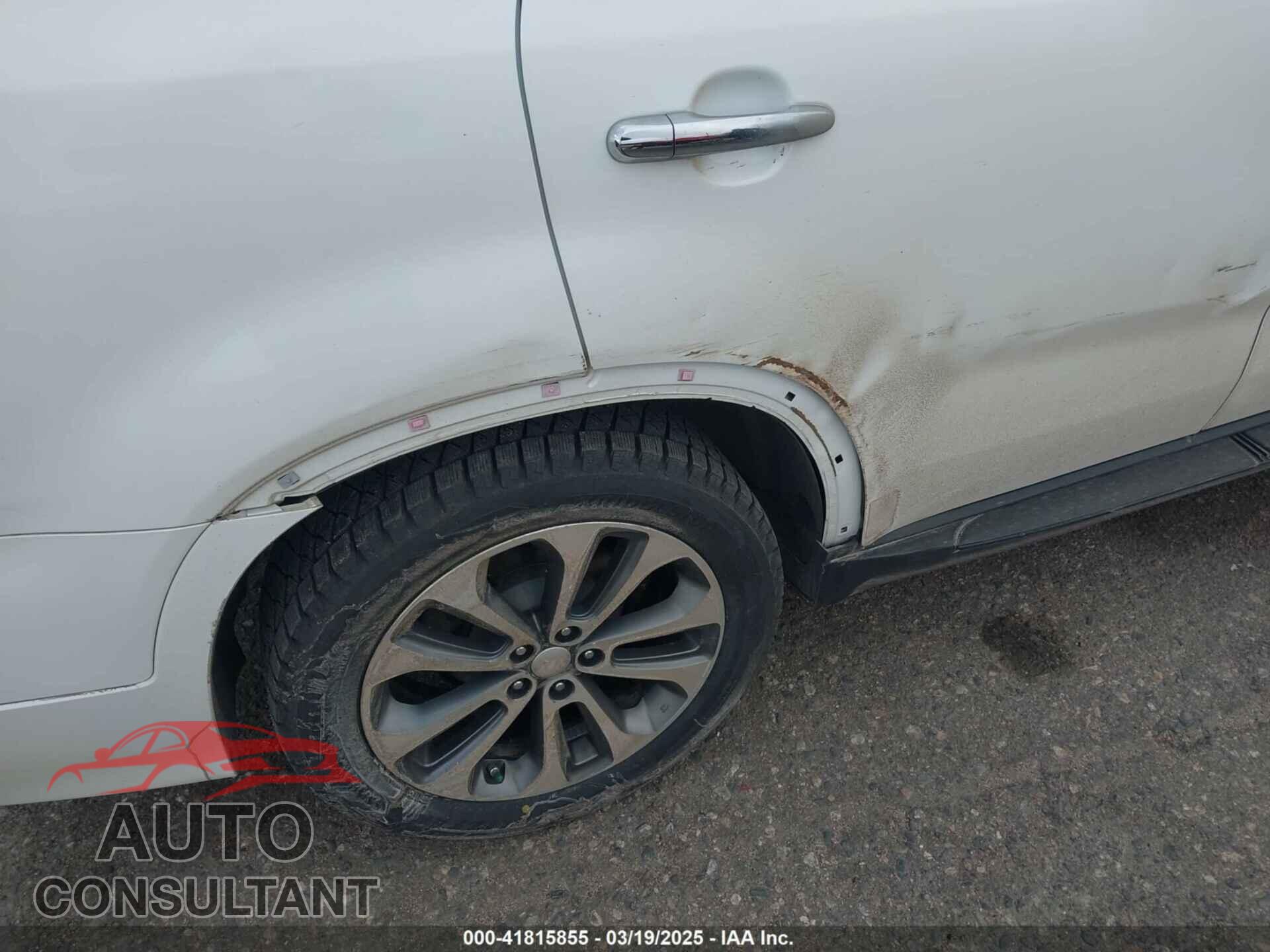 KIA SORENTO 2014 - 5XYKWDA77EG452457