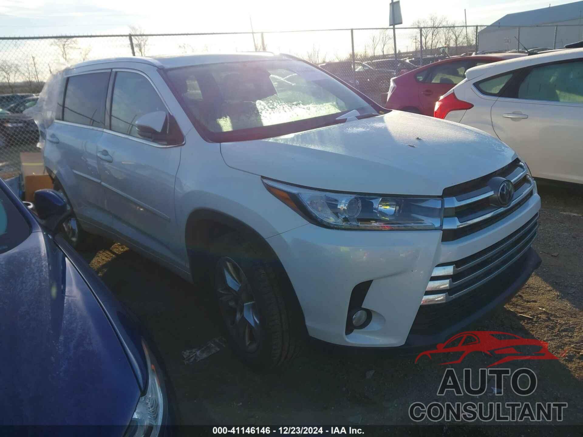 TOYOTA HIGHLANDER 2018 - 5TDDZRFHXJS852511