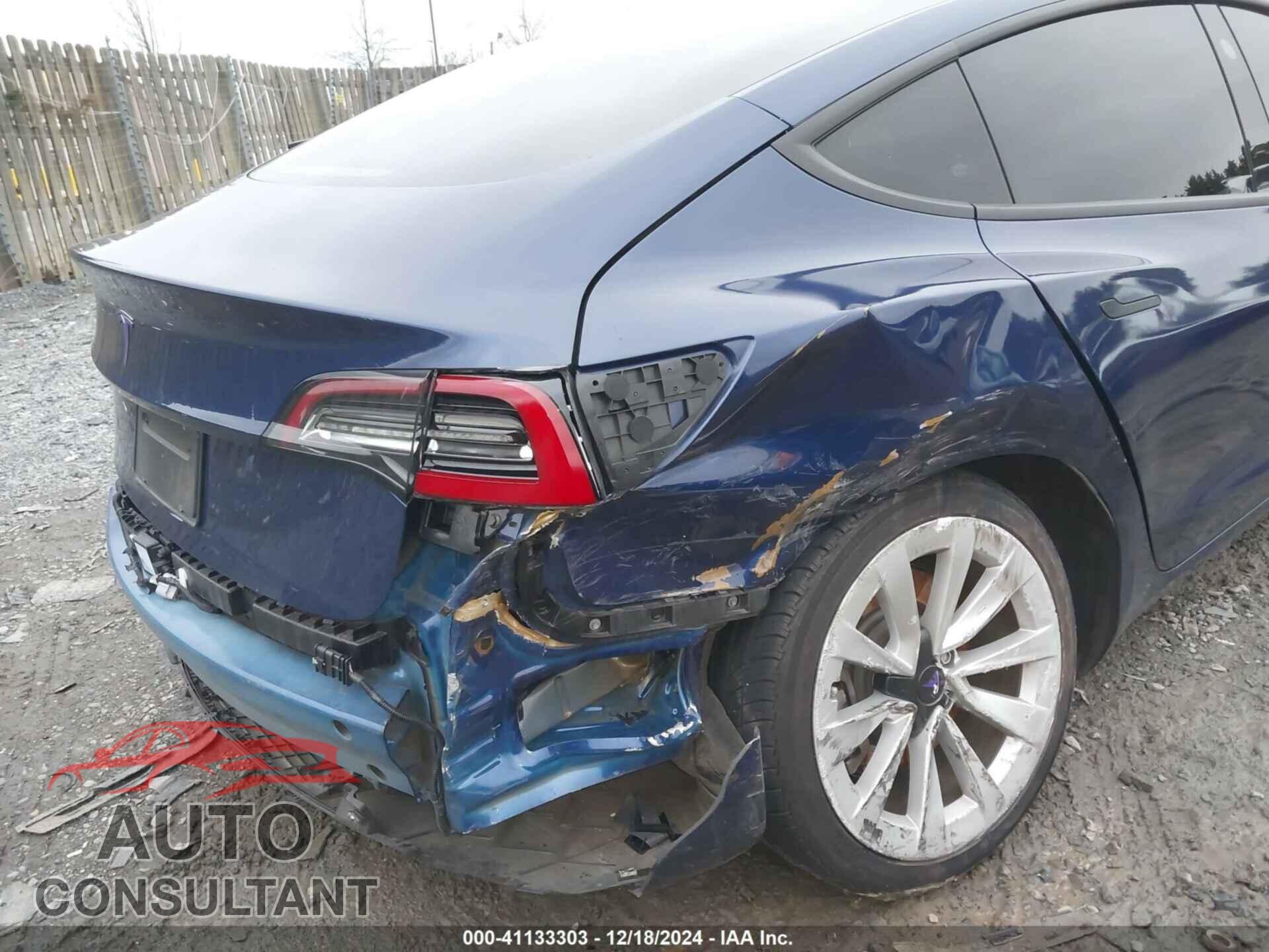 TESLA MODEL 3 2023 - 5YJ3E1EA7PF446874