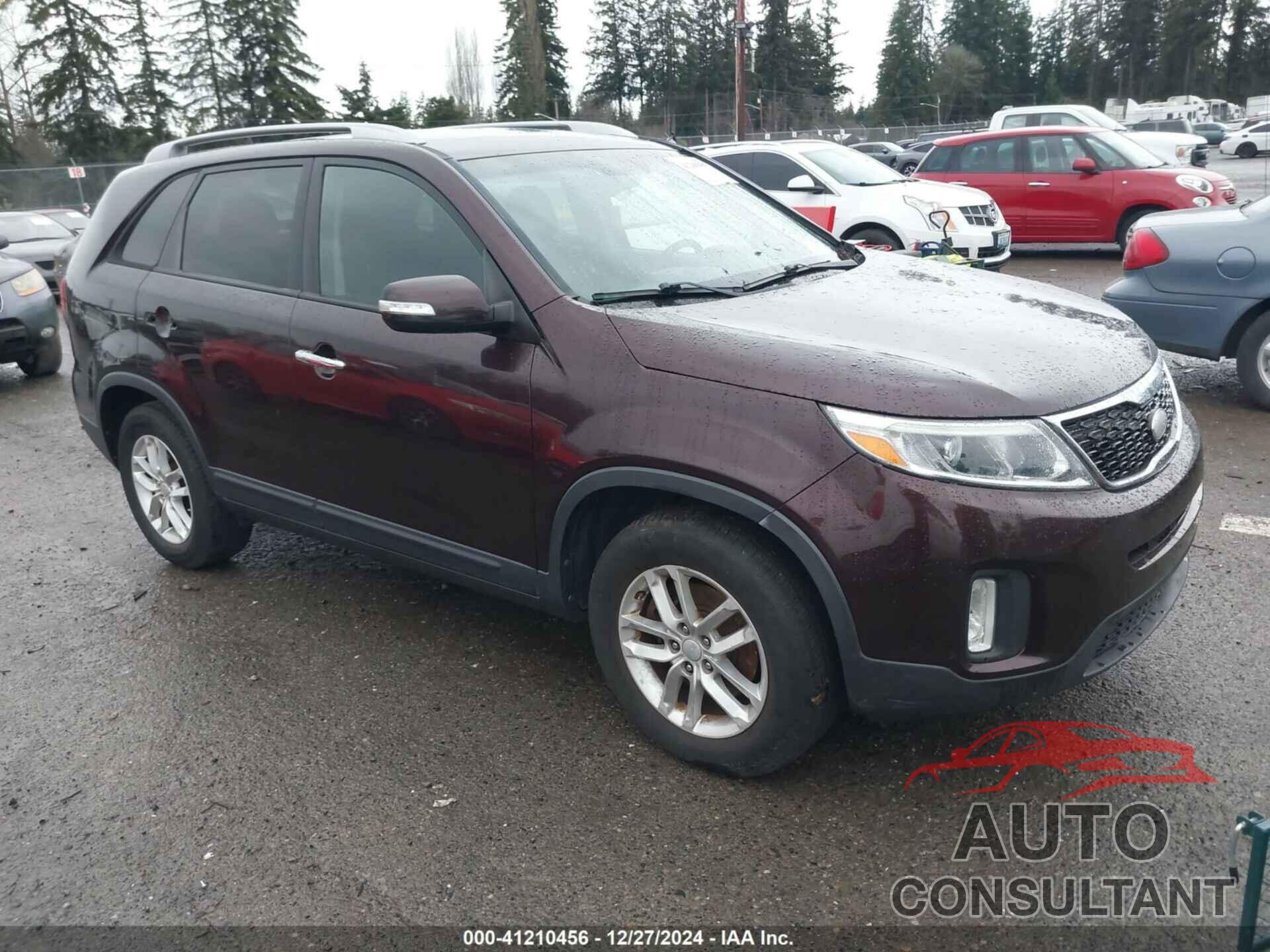 KIA SORENTO 2014 - 5XYKT3A68EG517956