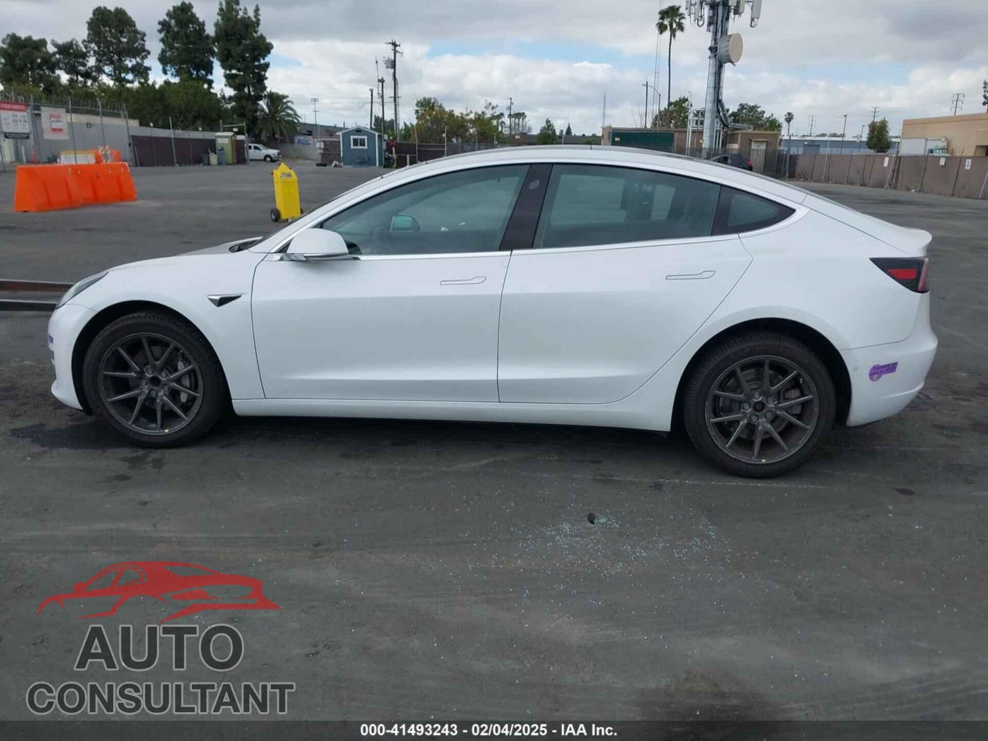 TESLA MODEL 3 2019 - 5YJ3E1EA4KF426638