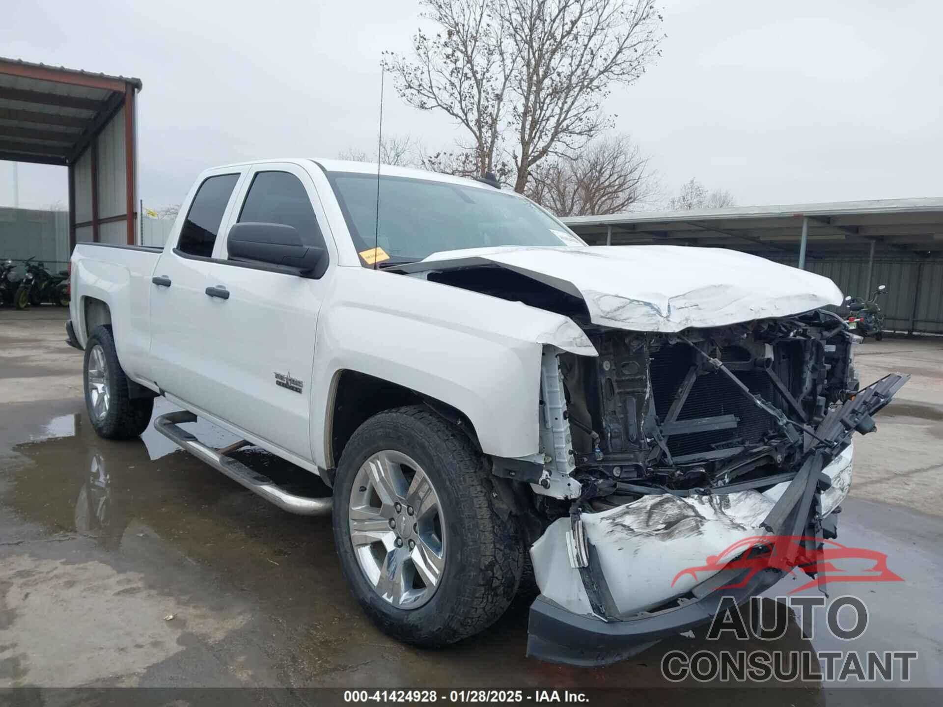 CHEVROLET SILVERADO 1500 2018 - 1GCRCPEC8JZ238766