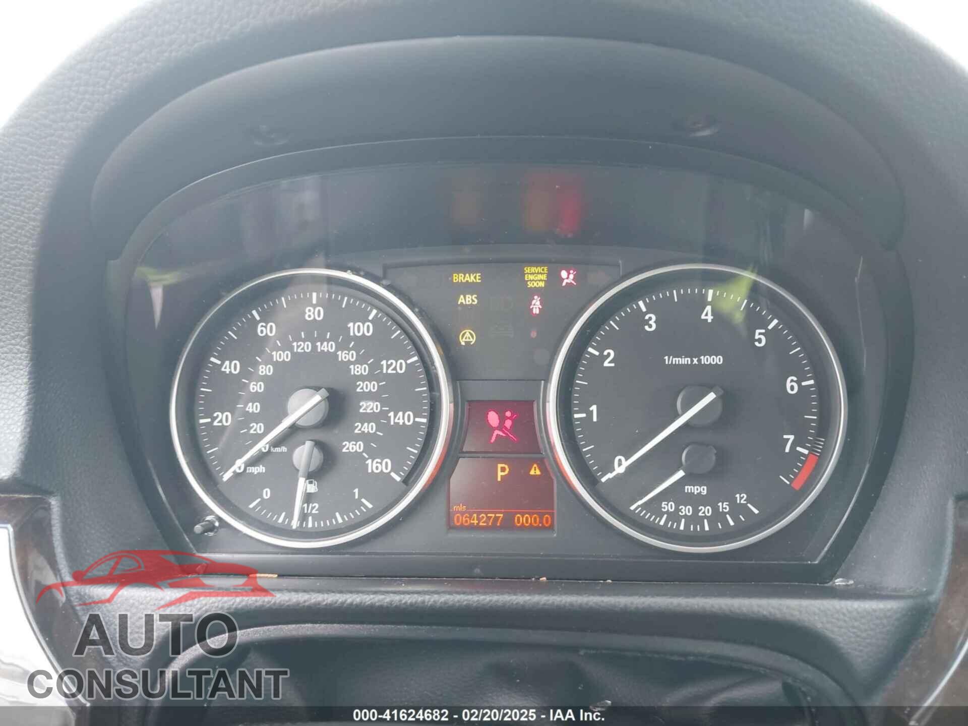 BMW 328I 2010 - WBAPH7C55AE130445