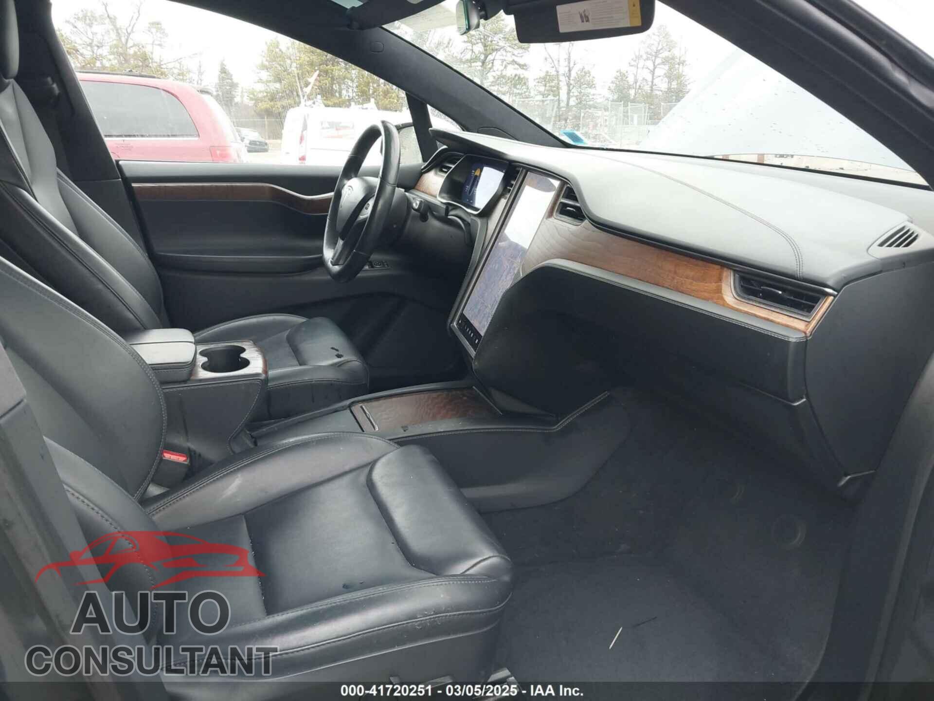 TESLA MODEL X 2020 - 5YJXCDE40LF263023