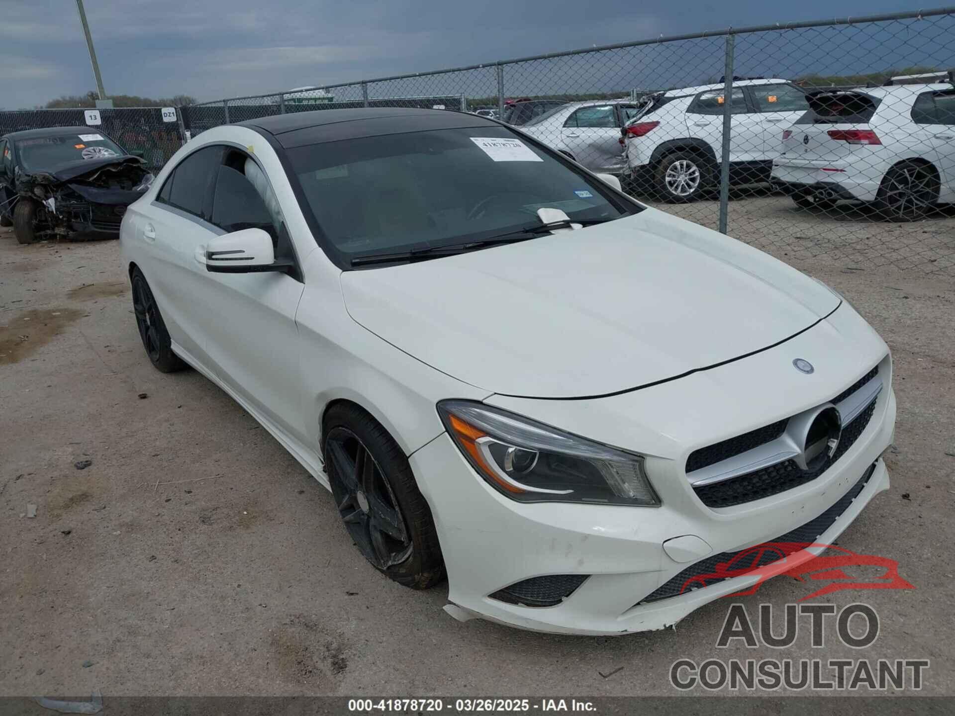 MERCEDES-BENZ CLA 250 2014 - WDDSJ4EB3EN038278