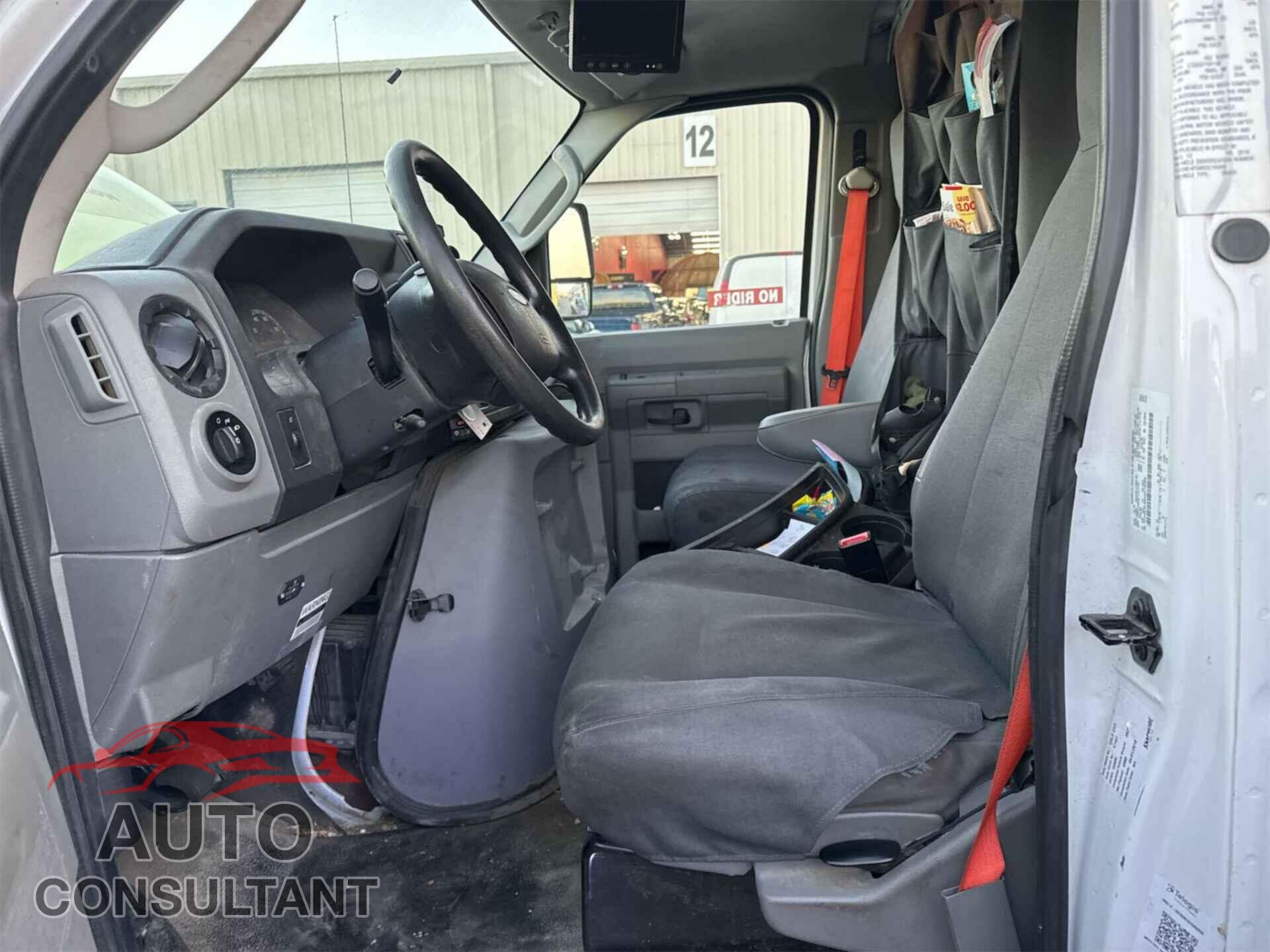 FORD E-450 CUTAWAY 2019 - 1FDXE4FS6KDC19309