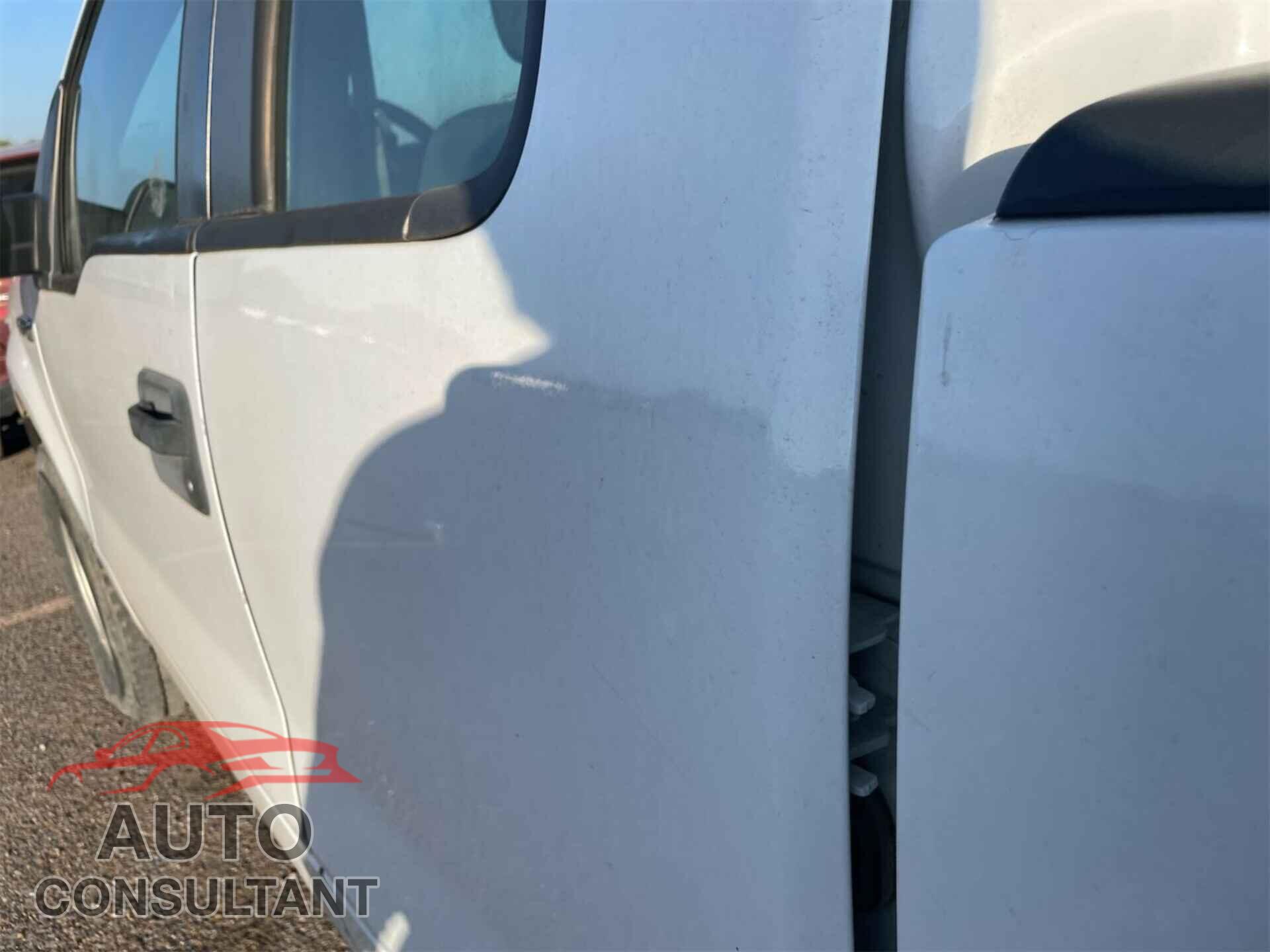 FORD F150 2011 - 1FTFX1CF0BFD15909