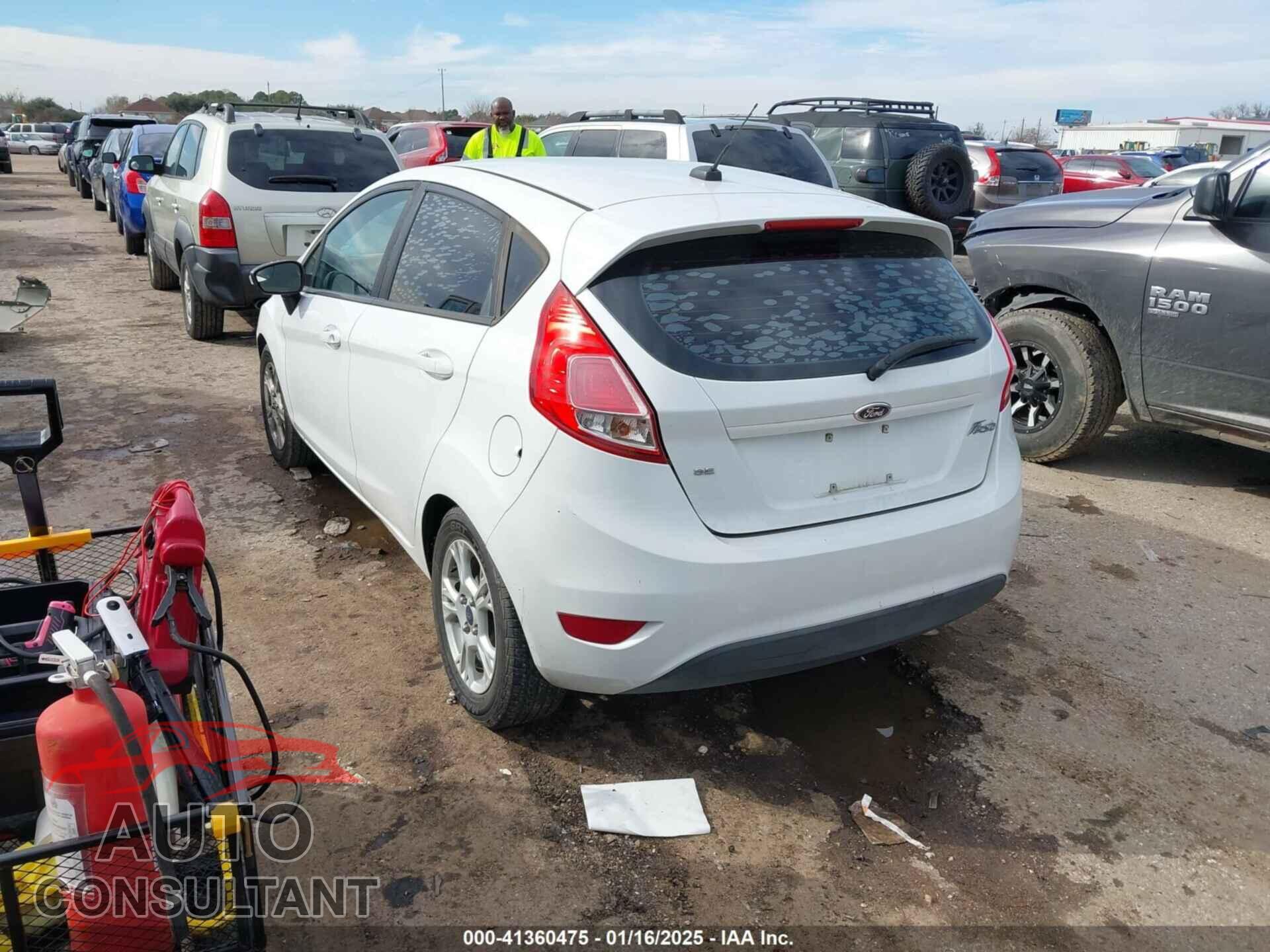 FORD FIESTA 2014 - 3FADP4EJ8EM103215