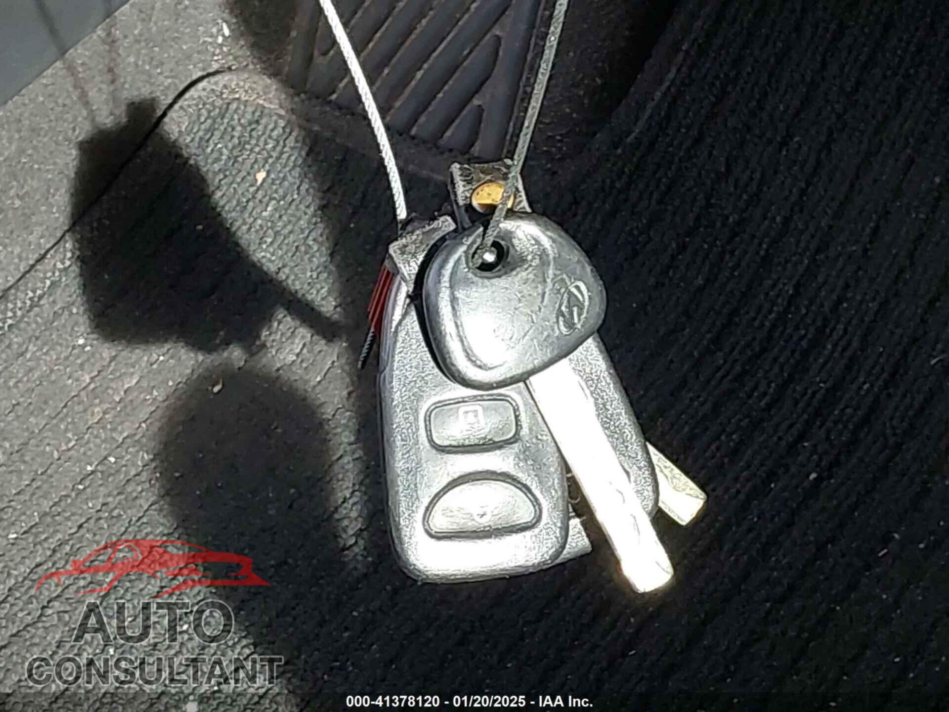 HYUNDAI ACCENT 2016 - KMHCT4AE5GU160721