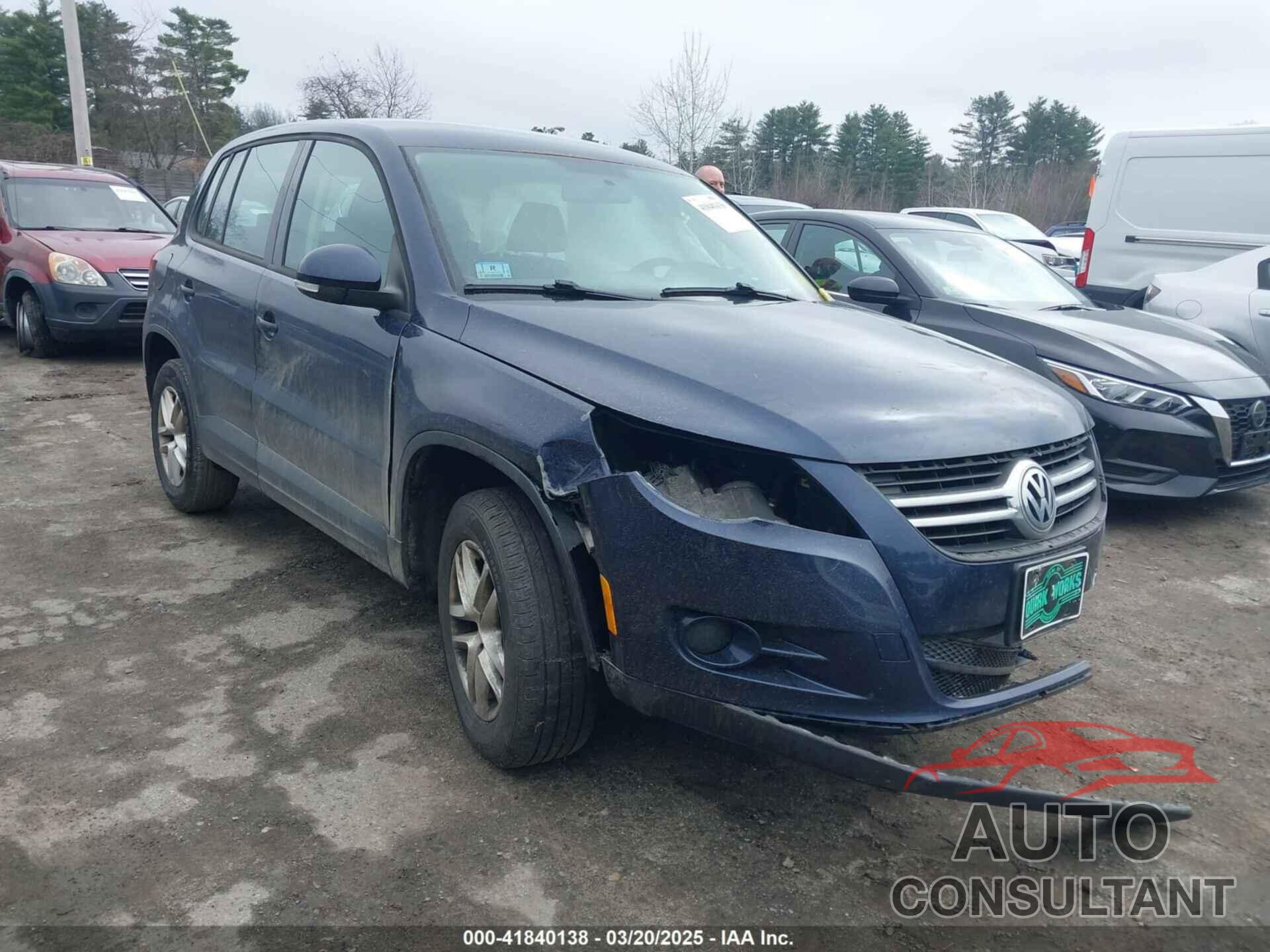 VOLKSWAGEN TIGUAN 2011 - WVGAV7AX4BW553465