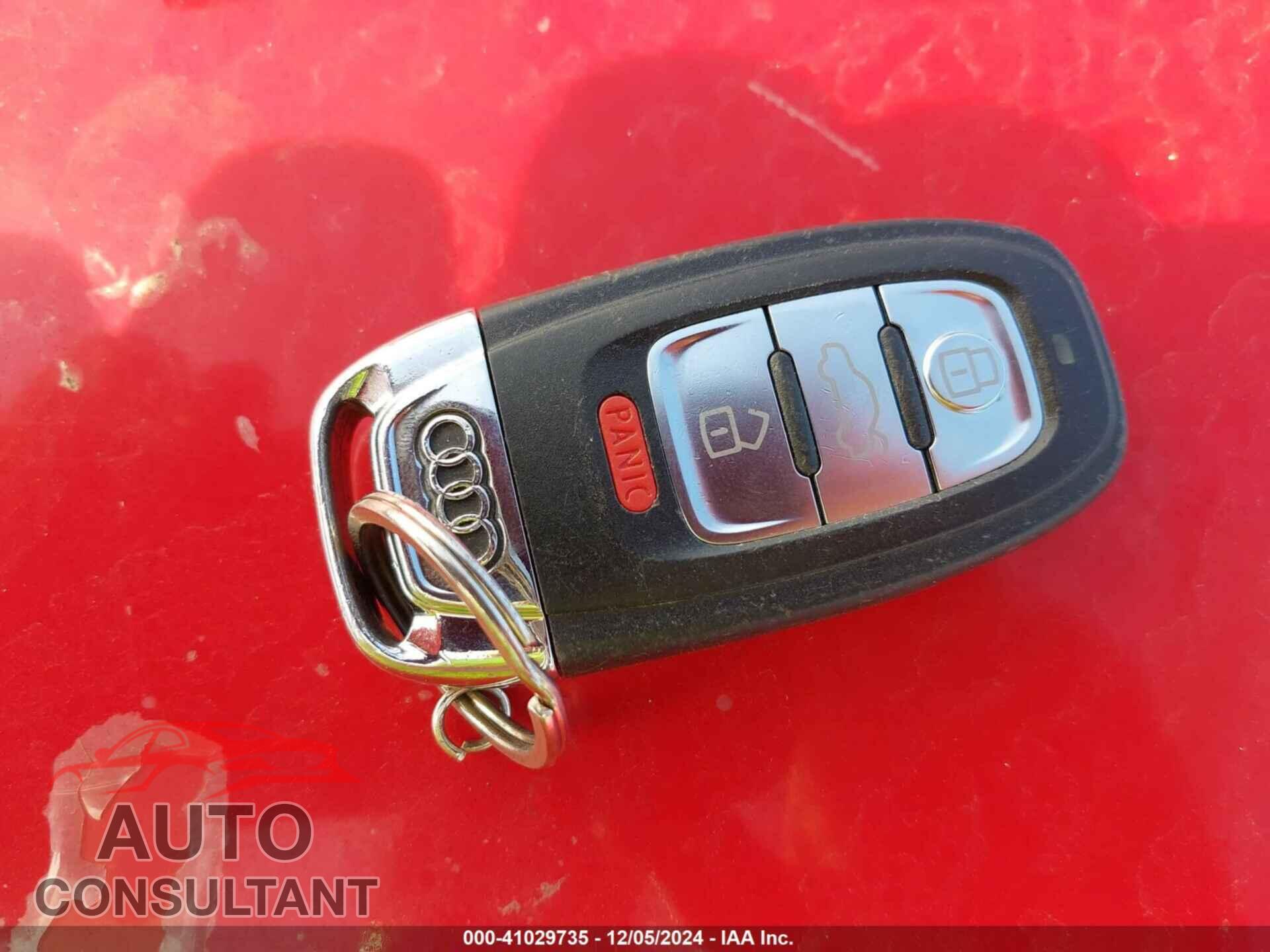 AUDI A5 2013 - WAULFAFR6DA018040