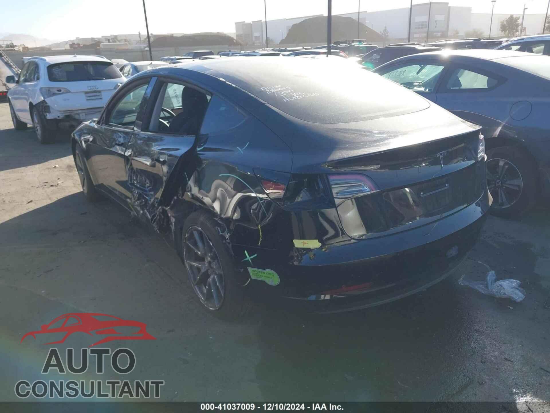 TESLA MODEL 3 2023 - 5YJ3E1EA2PF612749