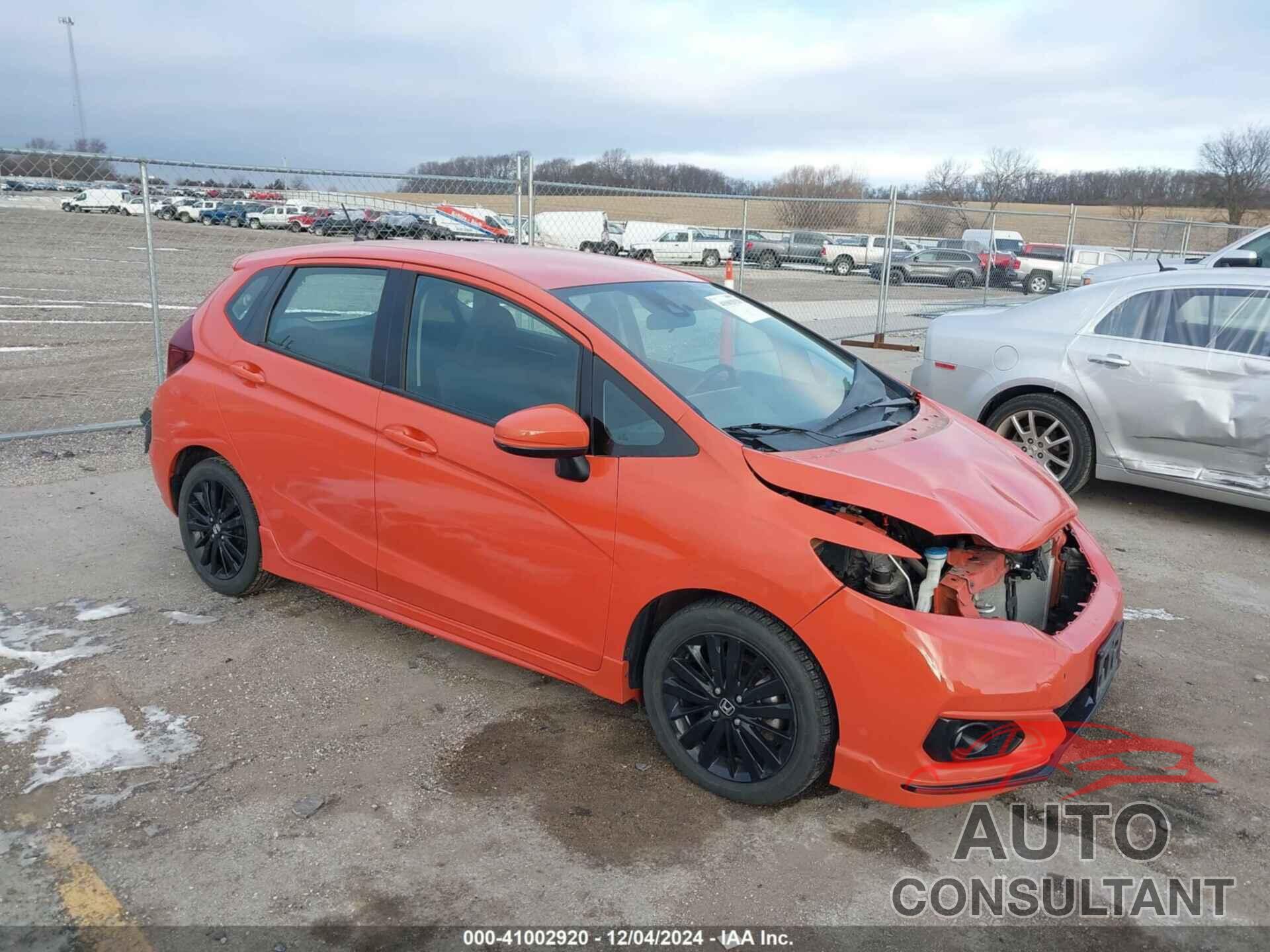 HONDA FIT 2018 - 3HGGK5H72JM711626