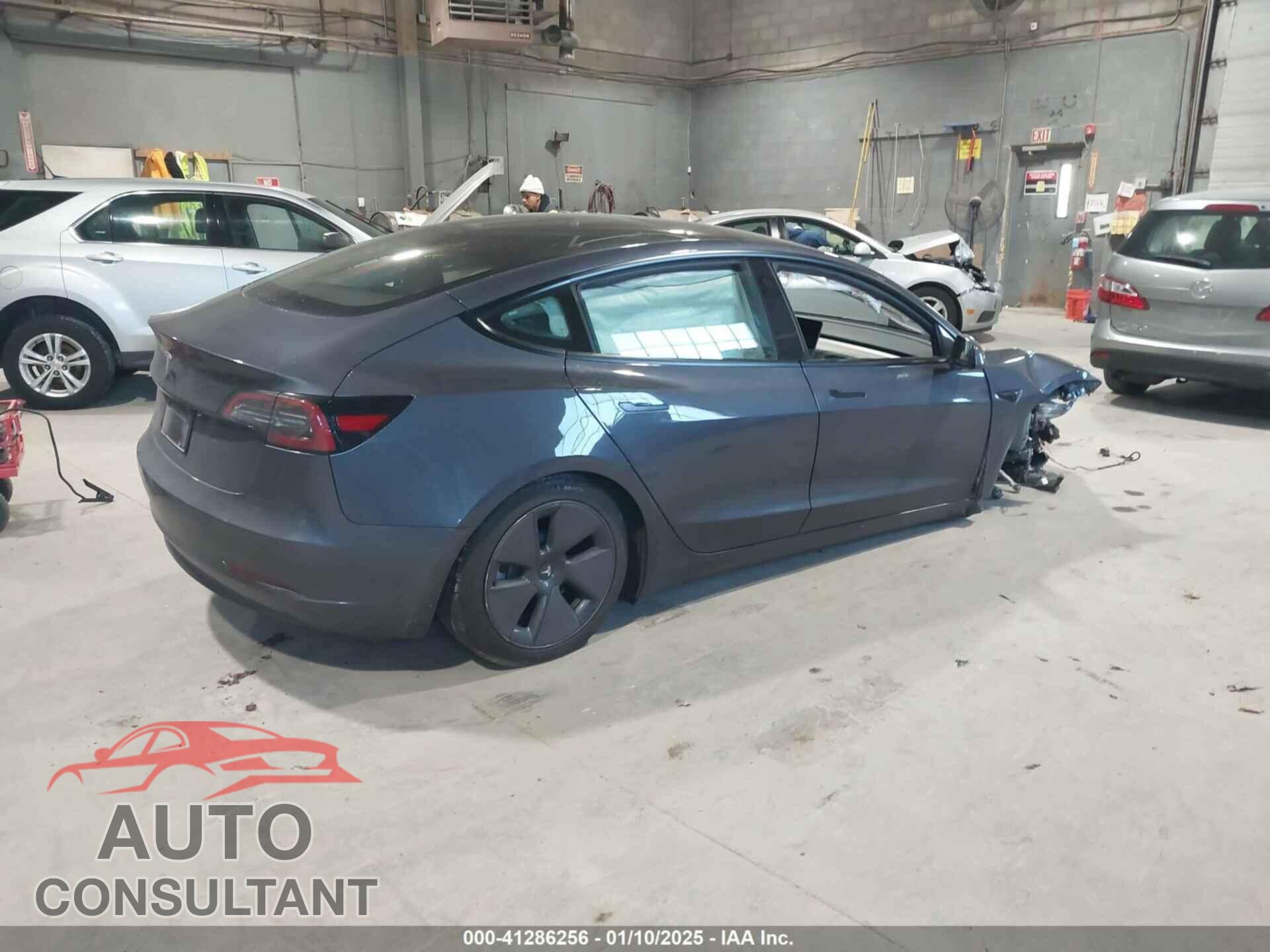 TESLA MODEL 3 2023 - 5YJ3E1EAXPF685741