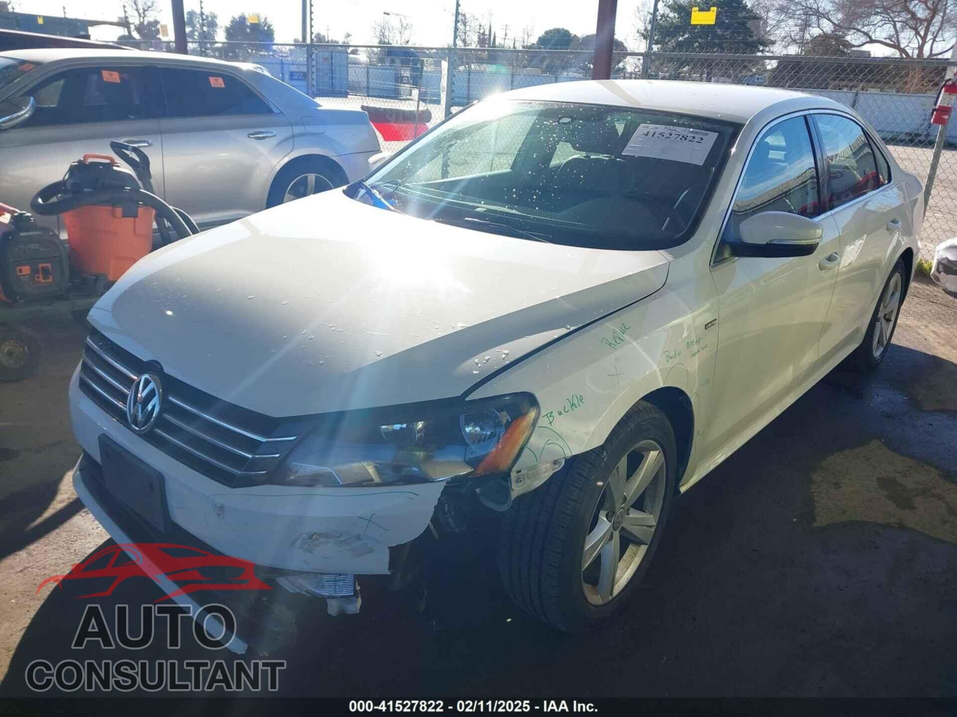VOLKSWAGEN PASSAT 2015 - 1VWAT7A3XFC109969