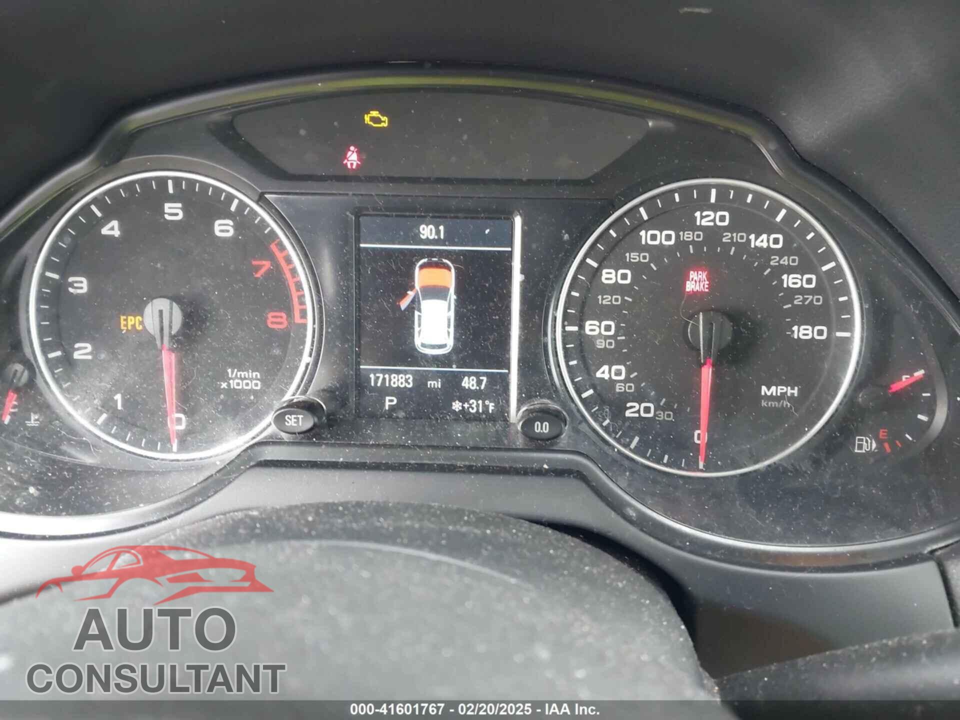 AUDI Q5 2011 - WA1LFAFP4BA006915