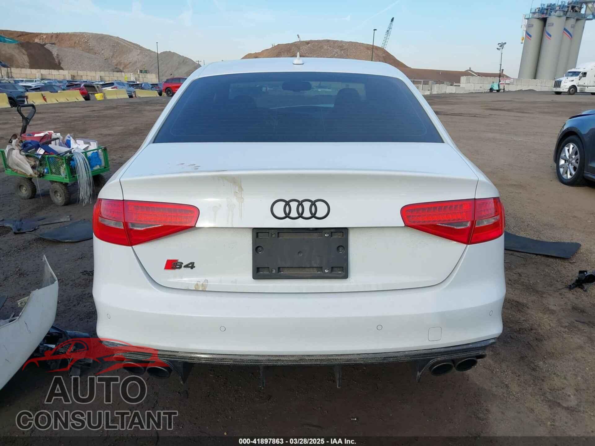 AUDI S4 2014 - WAUBGAFL1EA026018