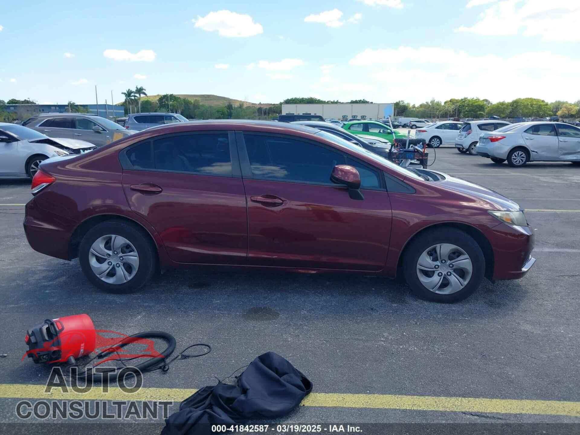 HONDA CIVIC 2013 - 19XFB2F58DE091874
