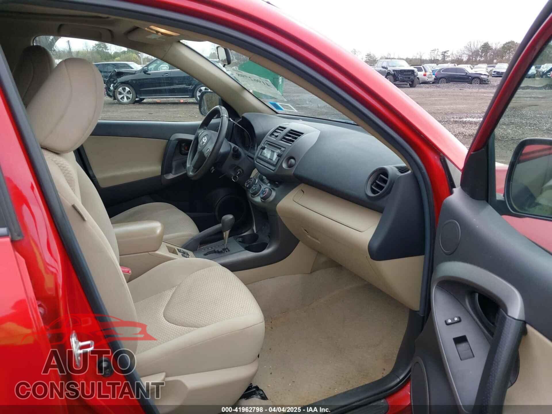 TOYOTA RAV4 2012 - 2T3BF4DV2CW234600