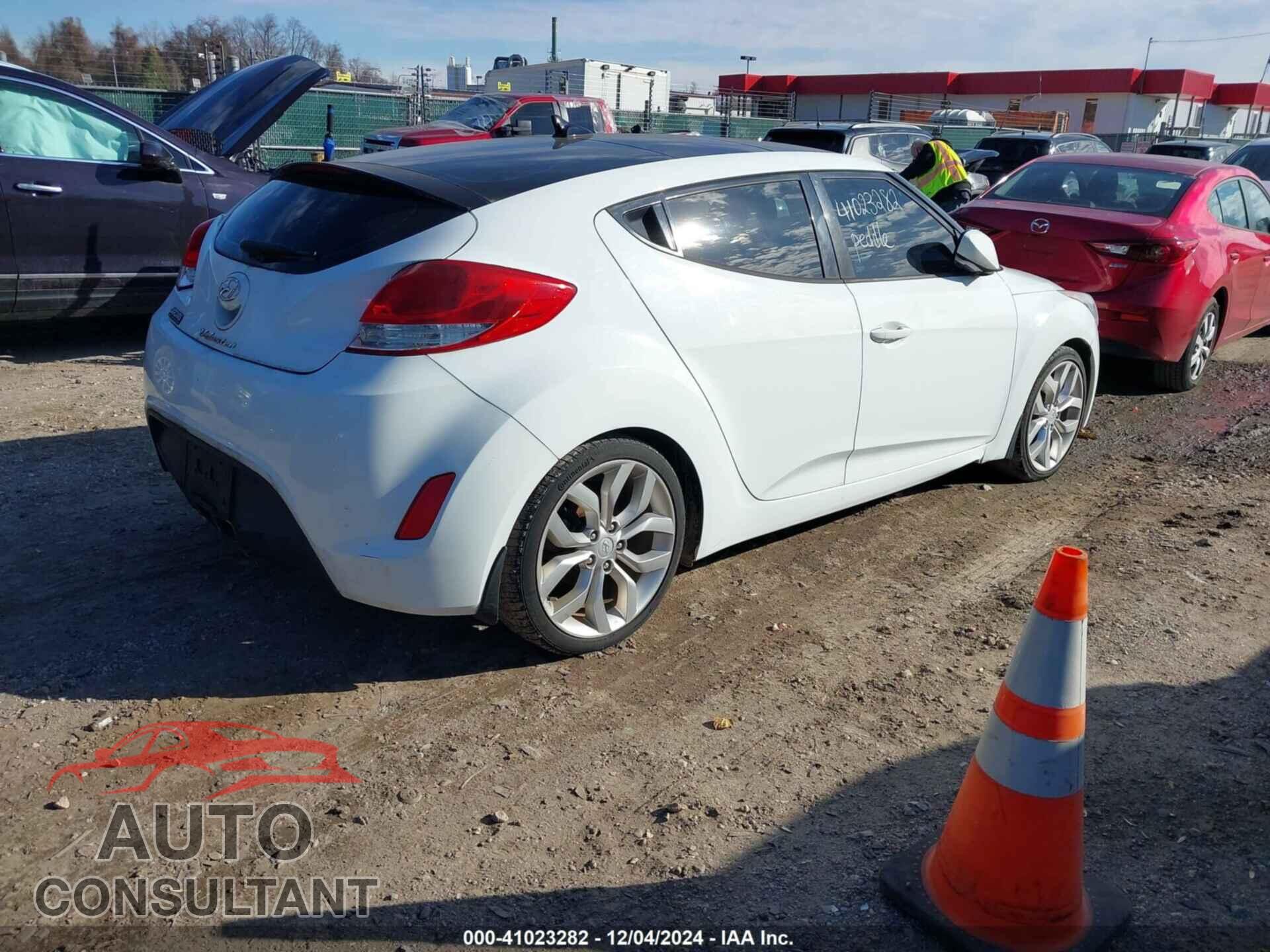 HYUNDAI VELOSTER 2012 - KMHTC6AD0CU054674