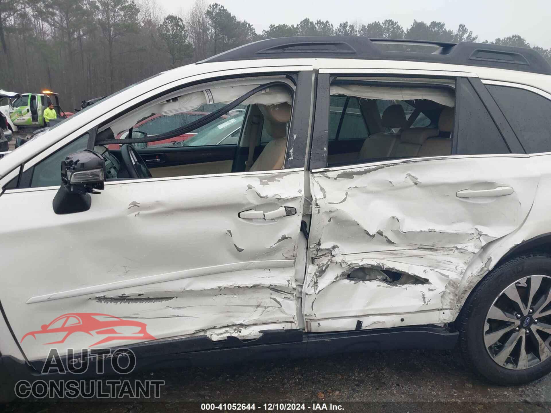 SUBARU OUTBACK 2017 - 4S4BSANC0H3302115
