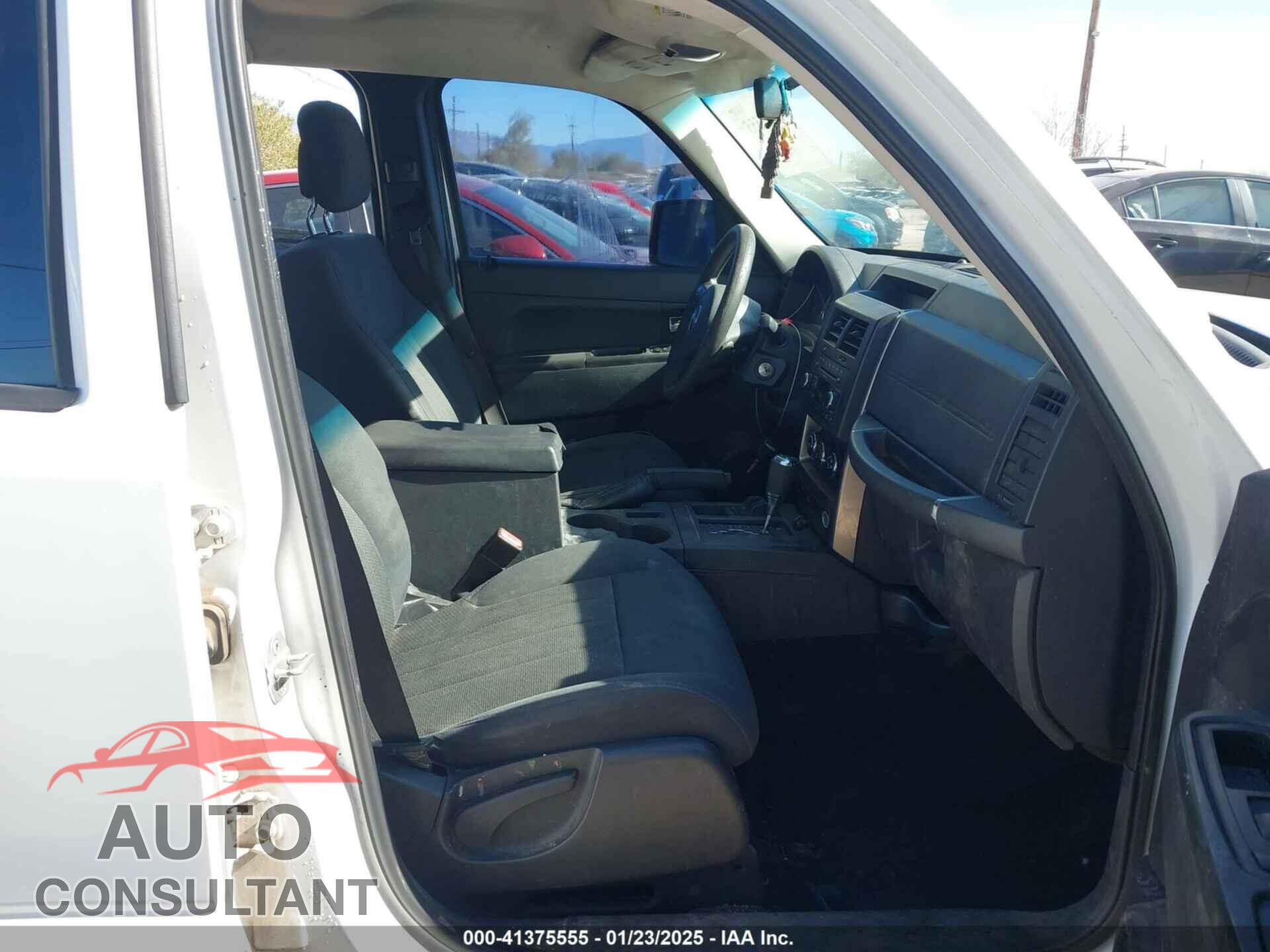 JEEP LIBERTY 2011 - 1J4PN2GK7BW579601