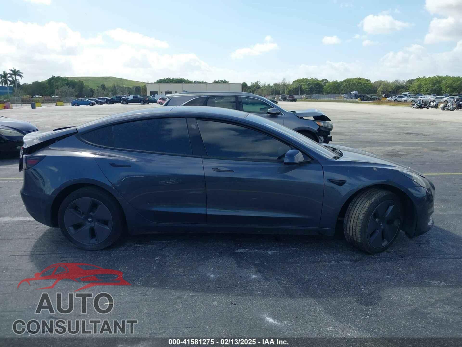 TESLA MODEL 3 2022 - 5YJ3E1EB6NF347856