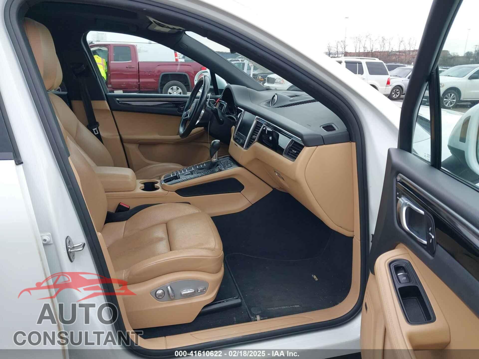 PORSCHE MACAN 2018 - WP1AA2A54JLB20602