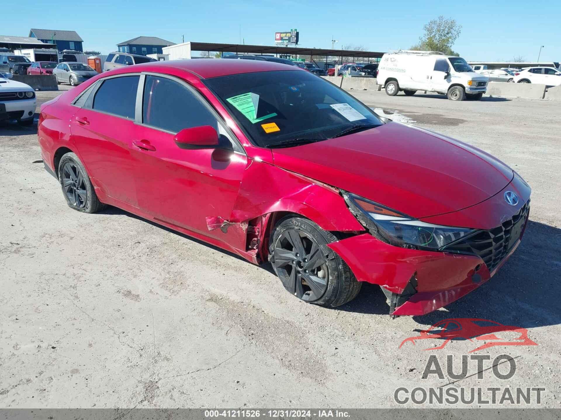 HYUNDAI ELANTRA 2022 - KMHLM4AG6NU330760