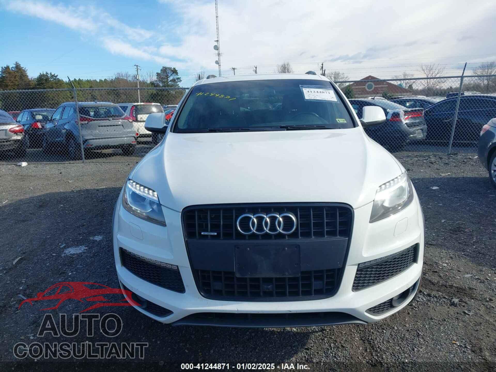 AUDI Q7 2015 - WA1WMBFE7FD005754