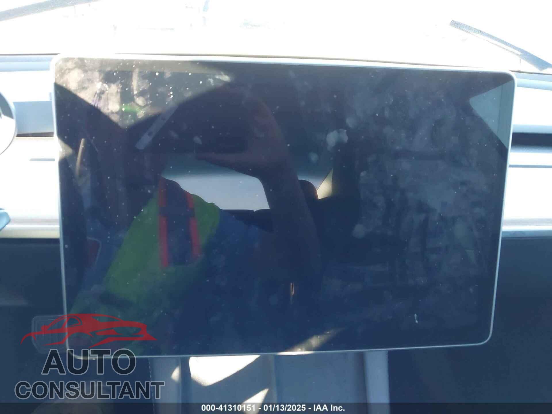 TESLA MODEL 3 2023 - 5YJ3E1EA9PF448268