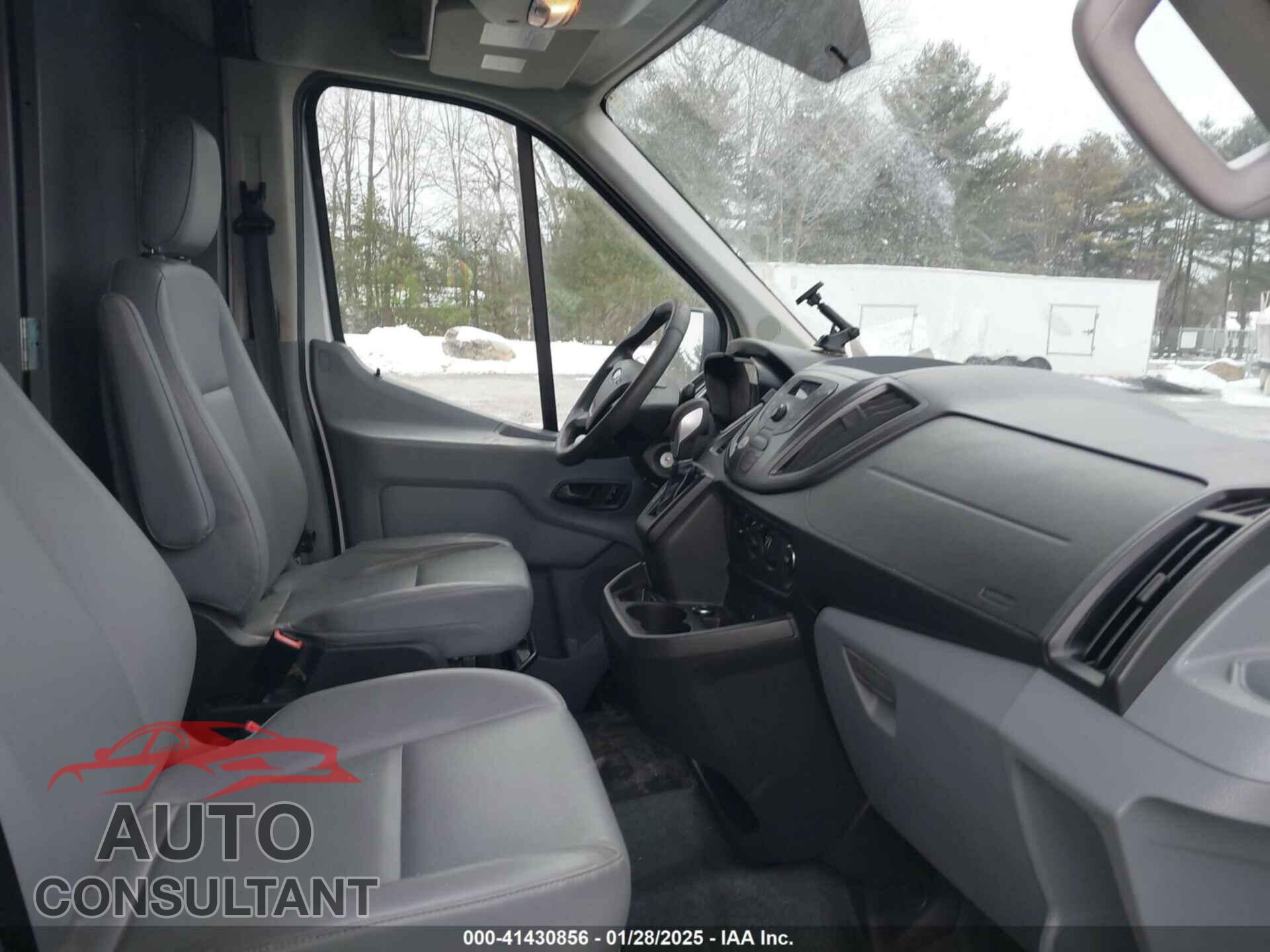 FORD TRANSIT-150 2015 - 1FTNE1CM4FKA80721