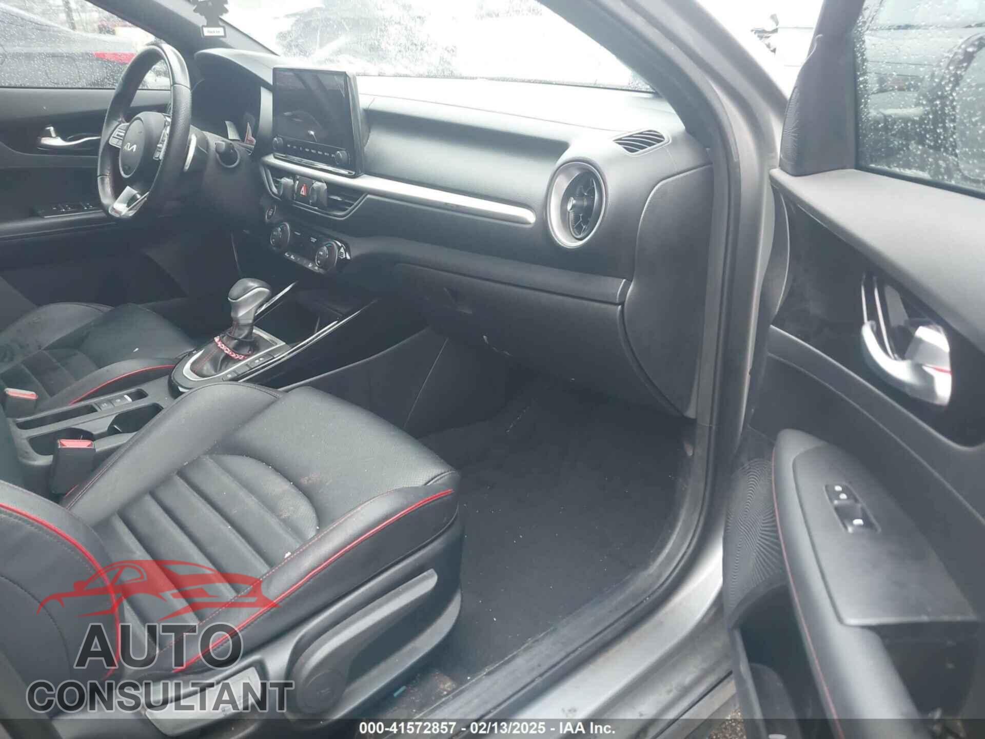 KIA FORTE 2022 - 3KPF44AC5NE461384