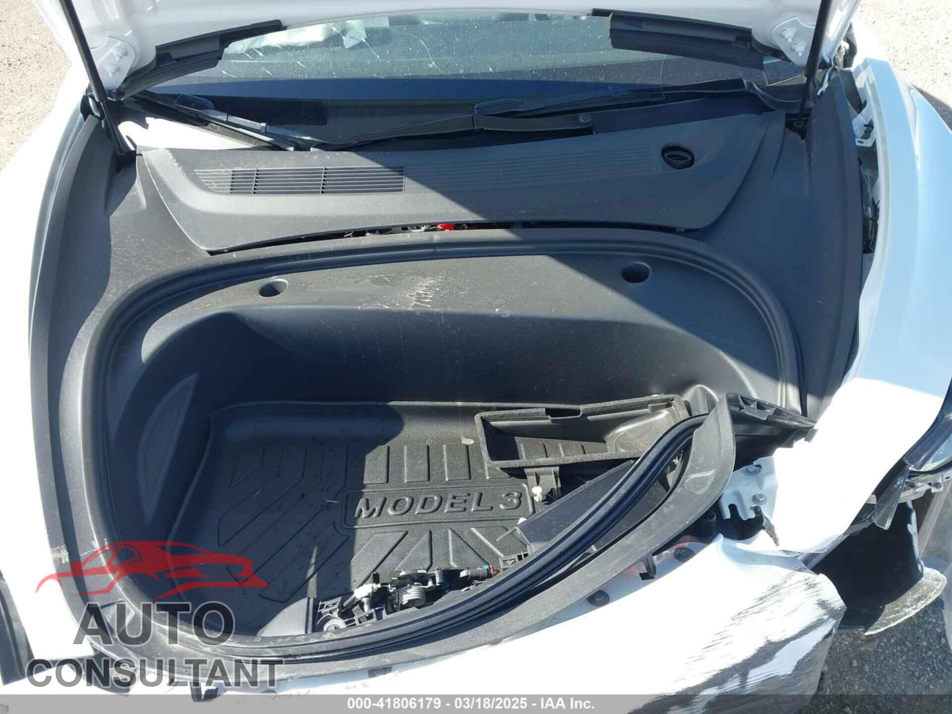 TESLA MODEL 3 2023 - 5YJ3E1EA5PF646068