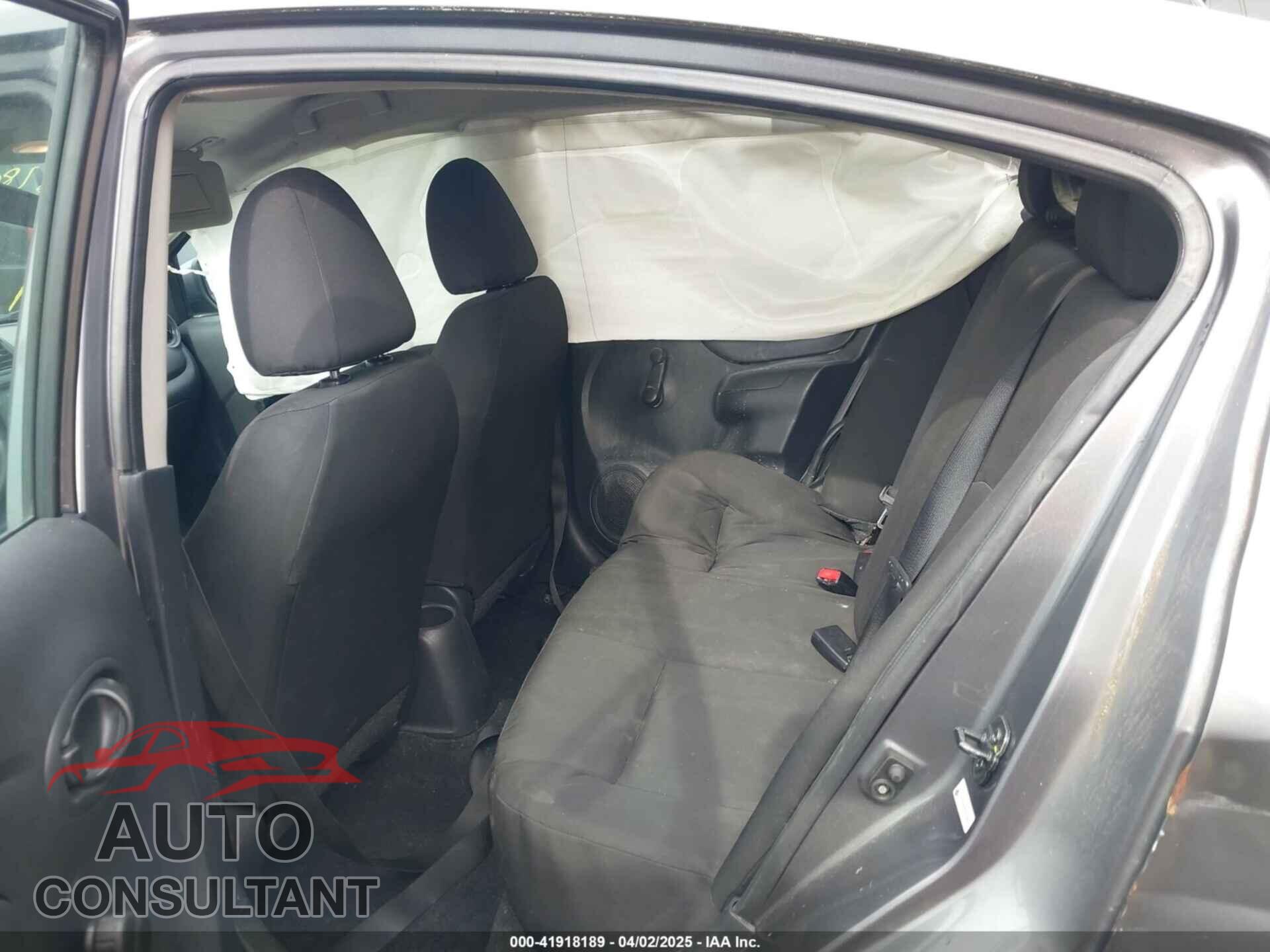 NISSAN VERSA 2019 - 3N1CN7AP3KL801047