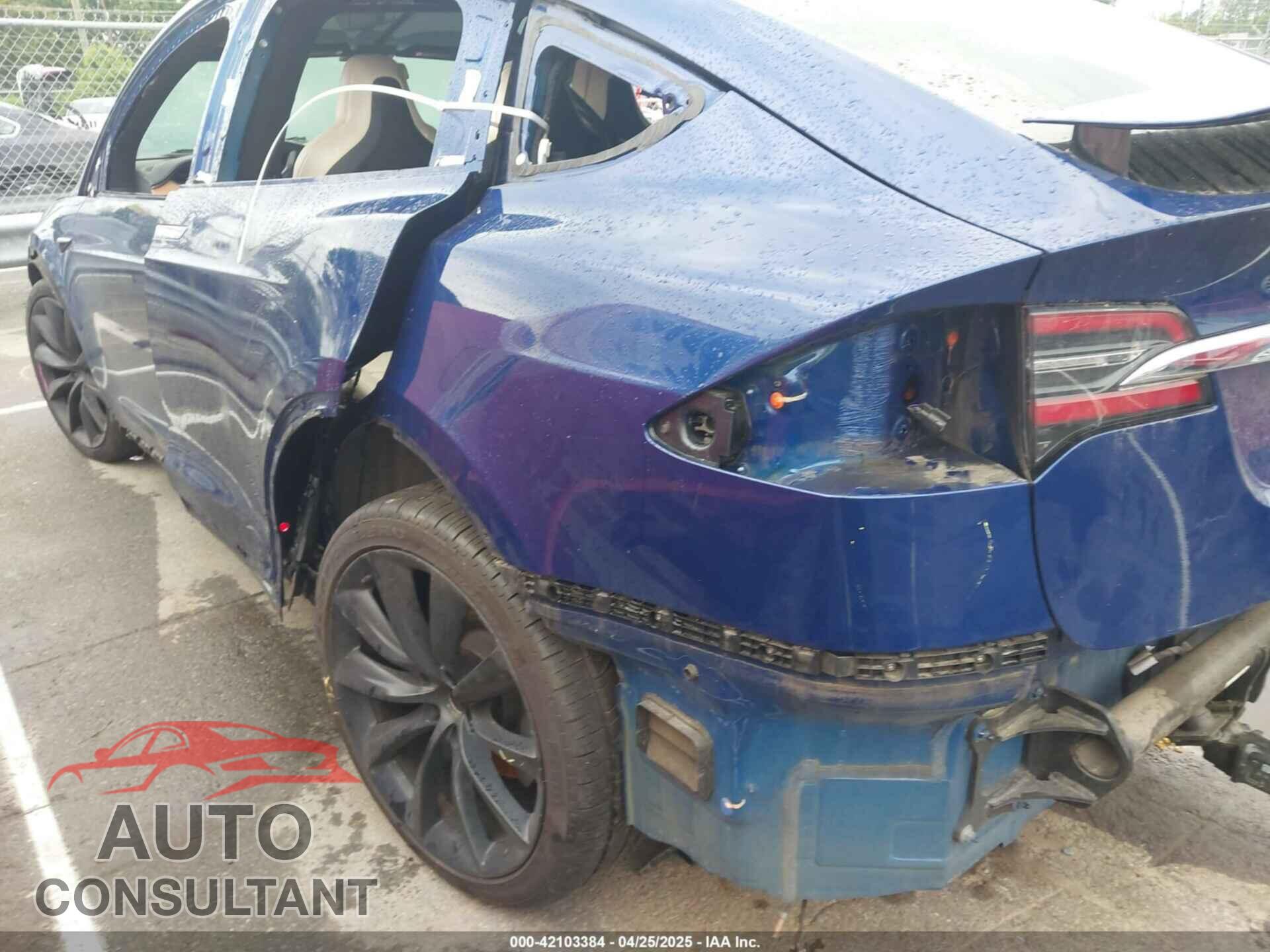 TESLA MODEL X 2019 - 5YJXCAE21KF196699