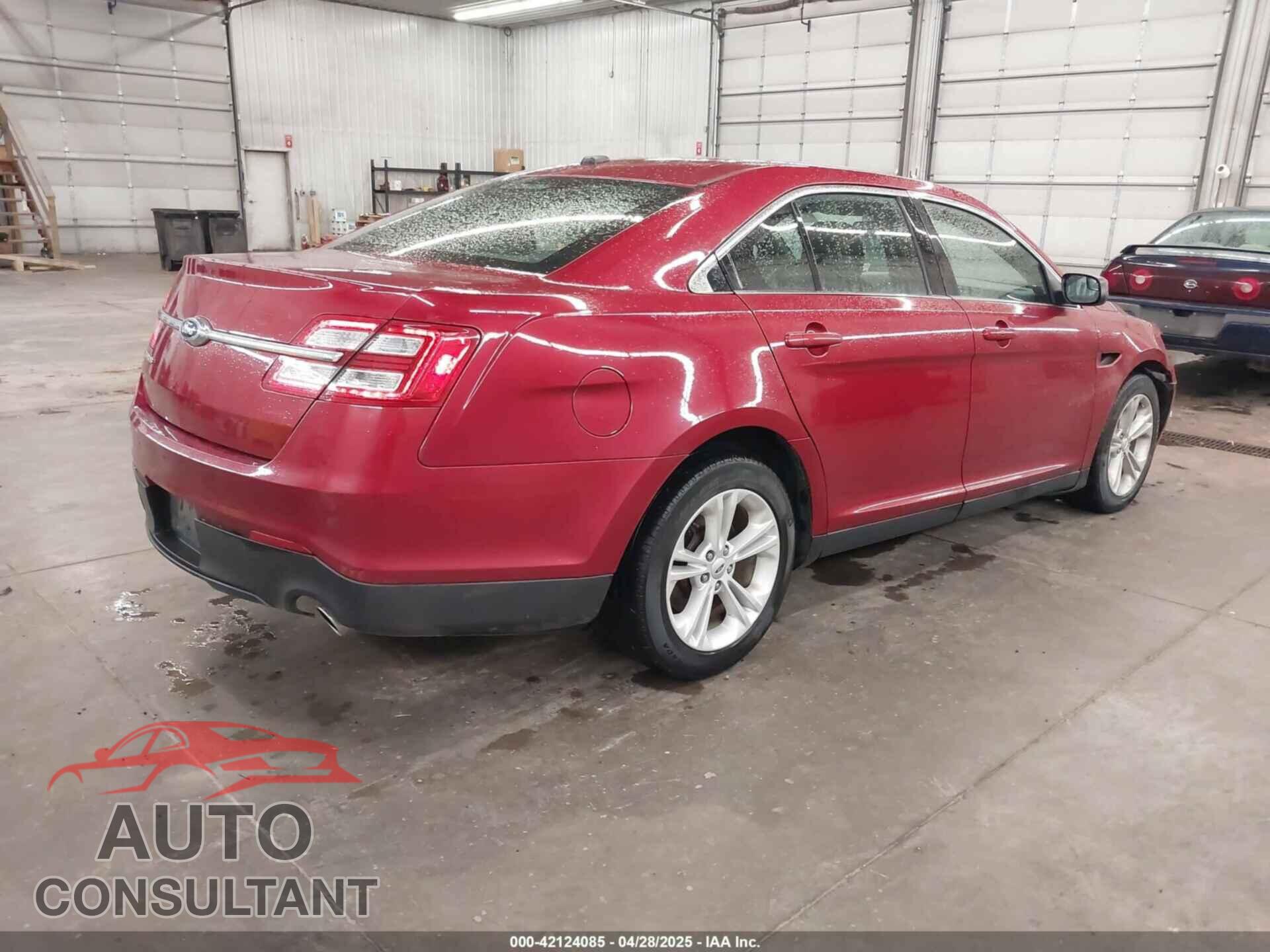 FORD TAURUS 2015 - 1FAHP2E81FG188655