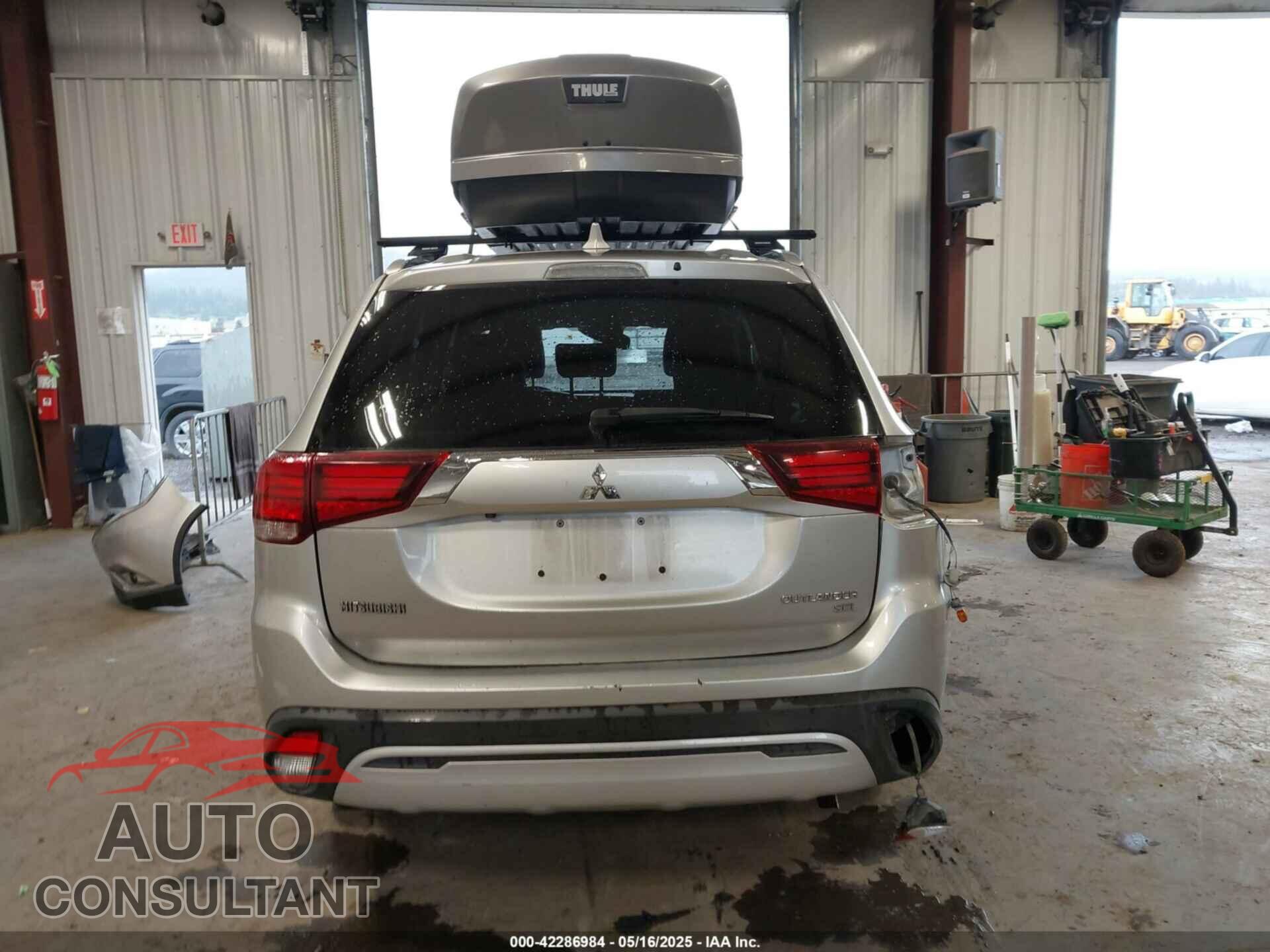 MITSUBISHI OUTLANDER 2019 - JA4AZ3A34KZ040160