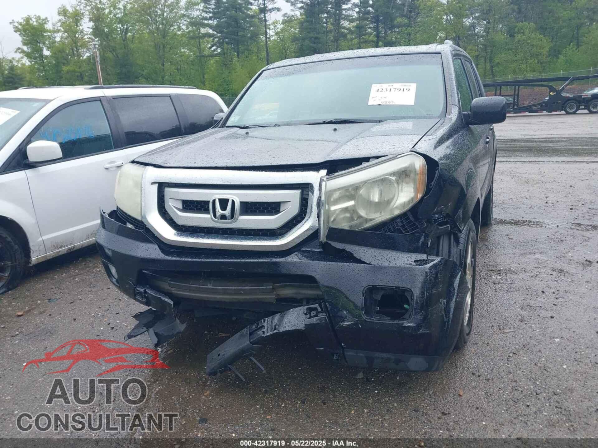 HONDA PILOT 2011 - 5FNYF4H50BB089307