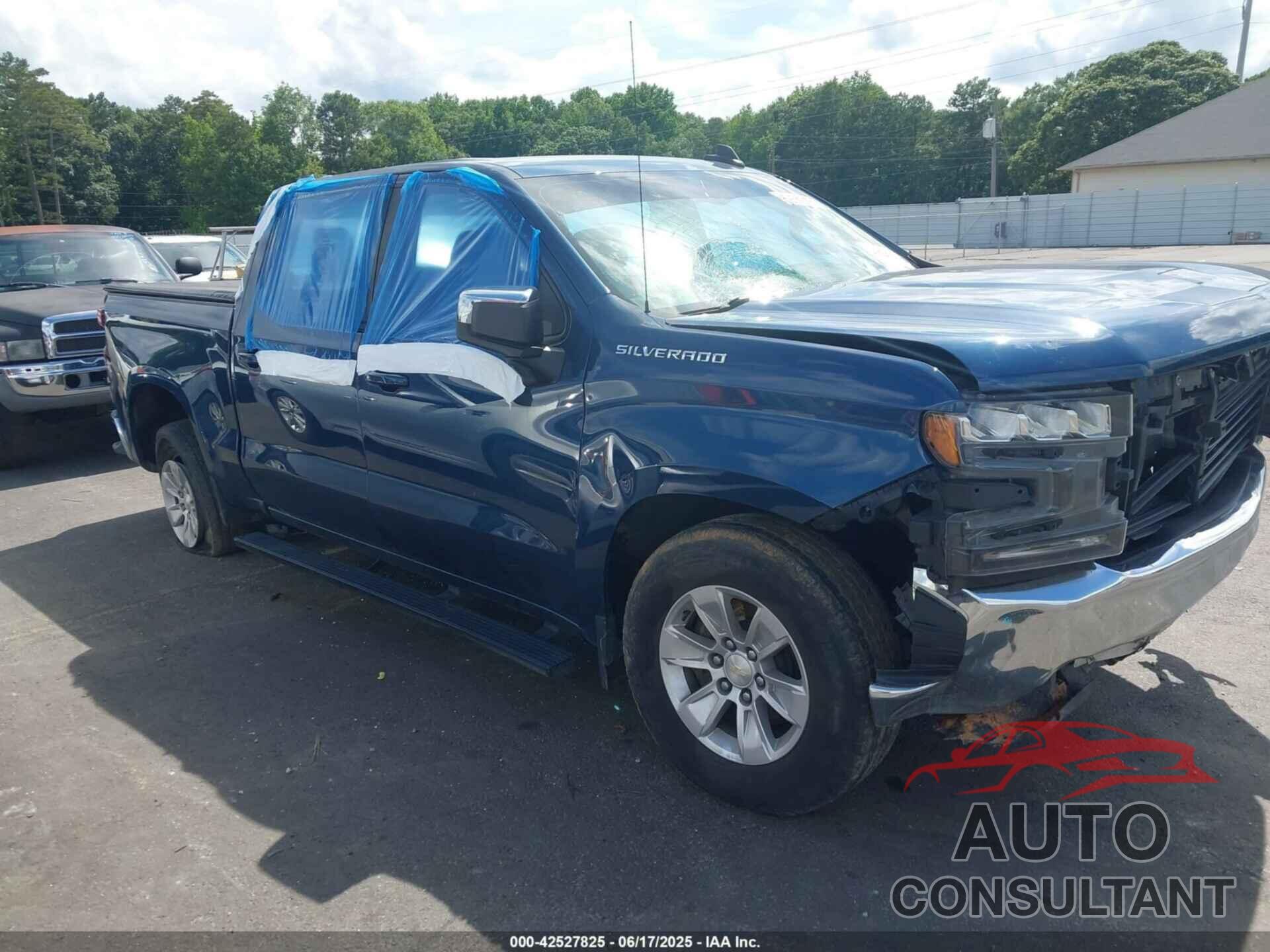 CHEVROLET SILVERADO 1500 2019 - 1GCPWCED9KZ155669