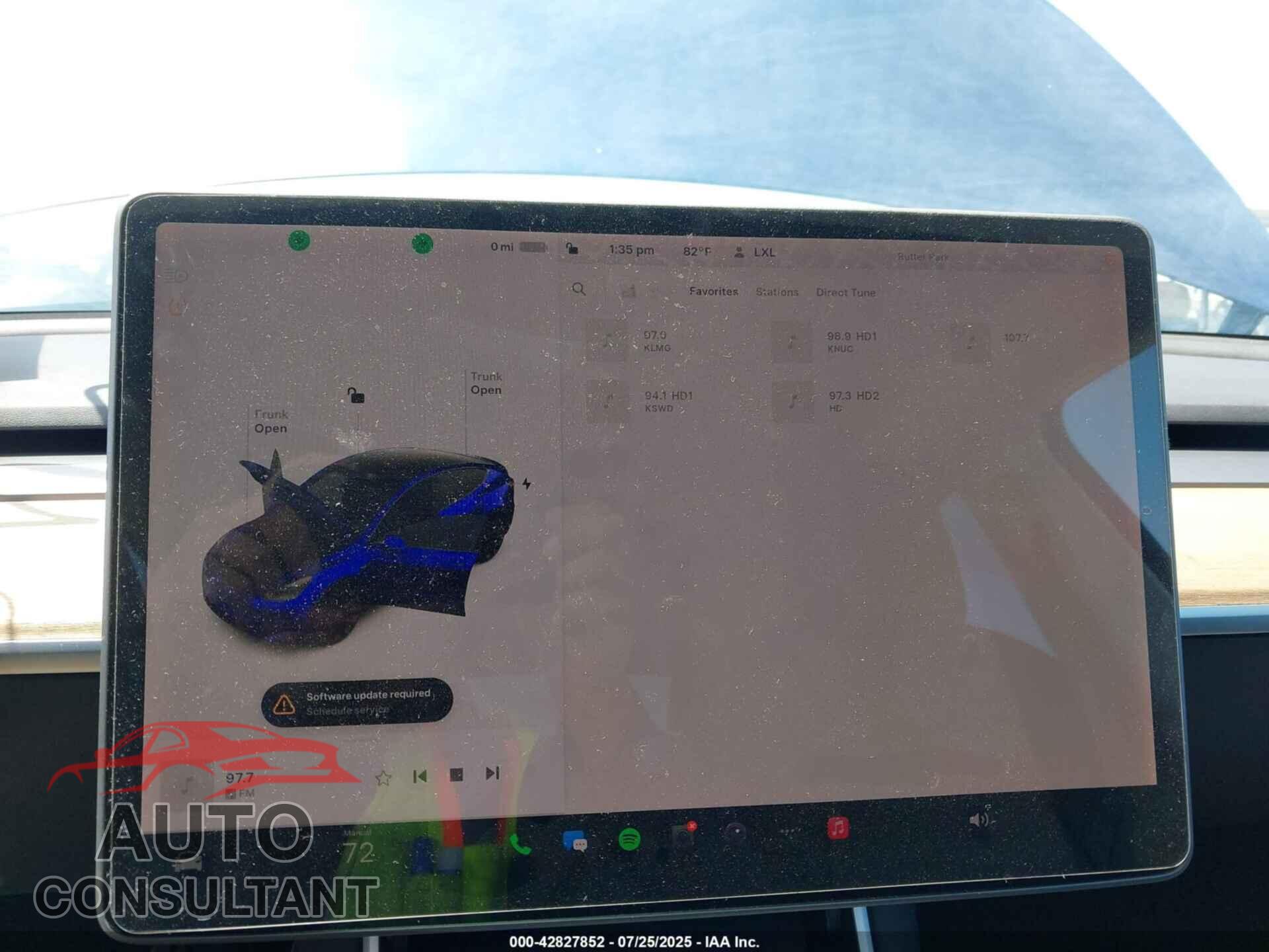 TESLA MODEL Y 2021 - 5YJYGDEEXMF067965